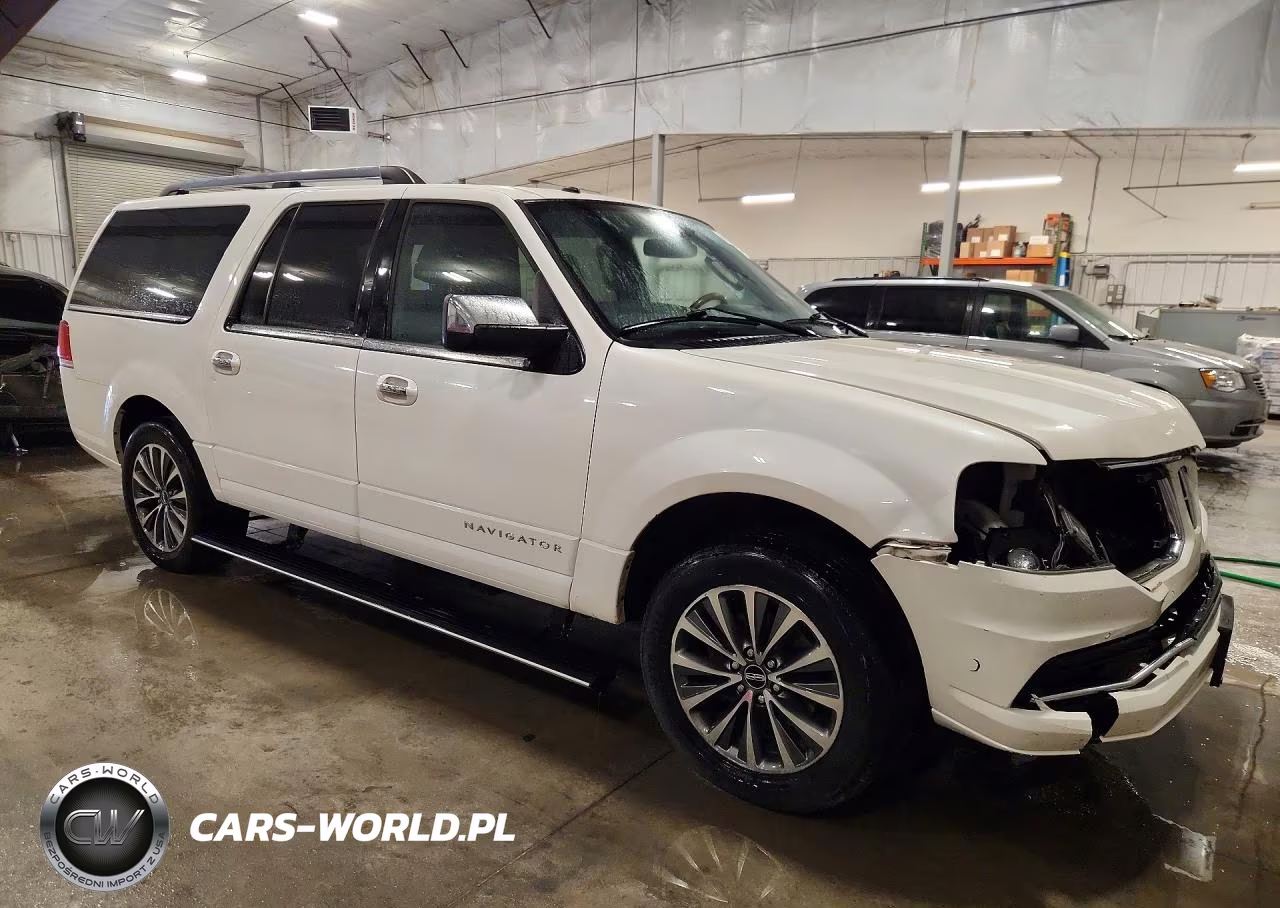2016 Lincoln Navigator L Select VIN:5LMJJ3JT5GEL10016 - 4