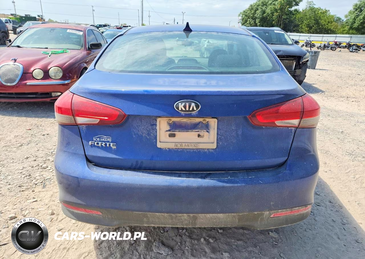 2017 Kia Forte Lx VIN:3KPFK4A77HE123126 - 6