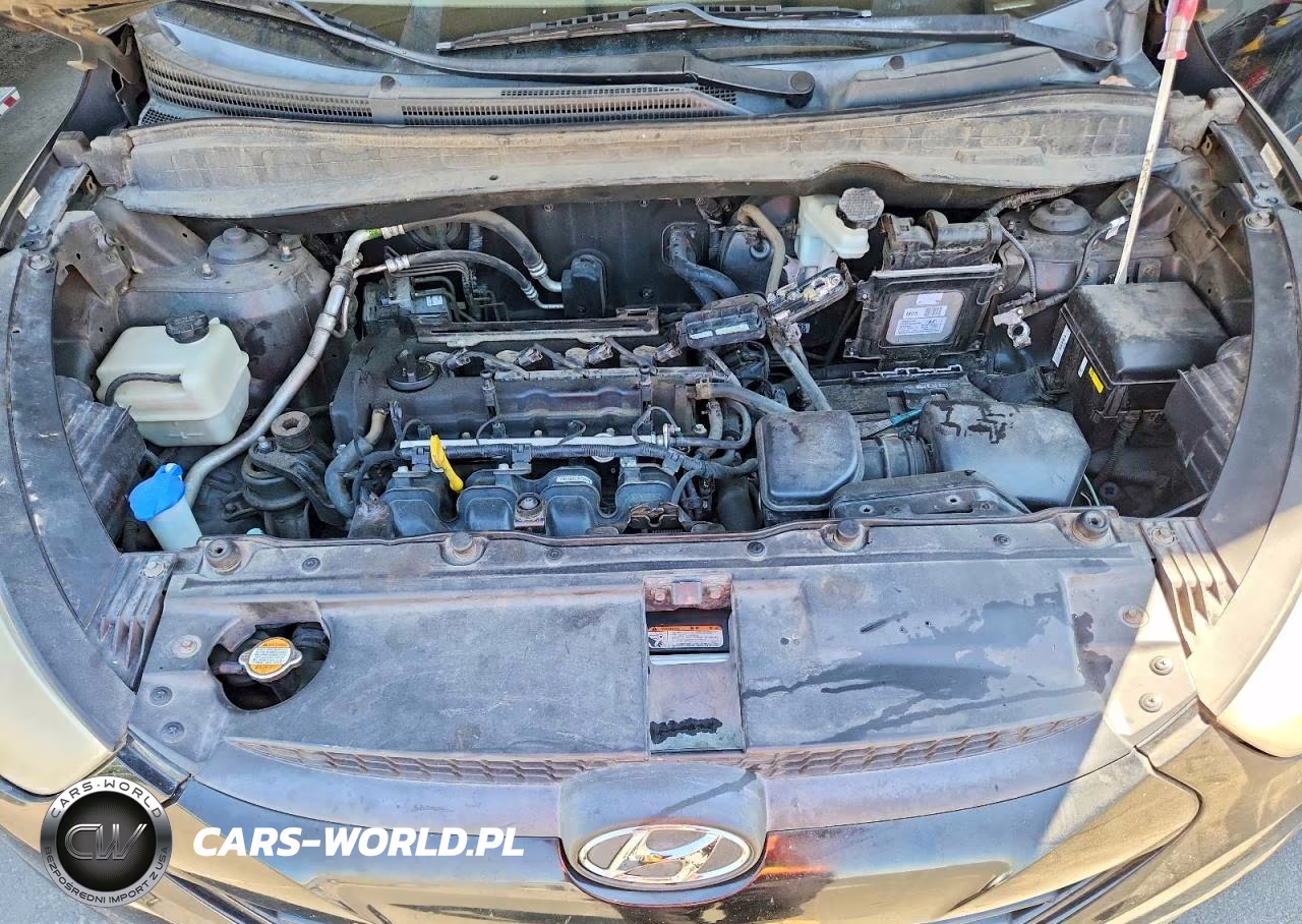 2012 Hyundai Tucson Gls VIN:KM8JU3AC8CU339181 - 12