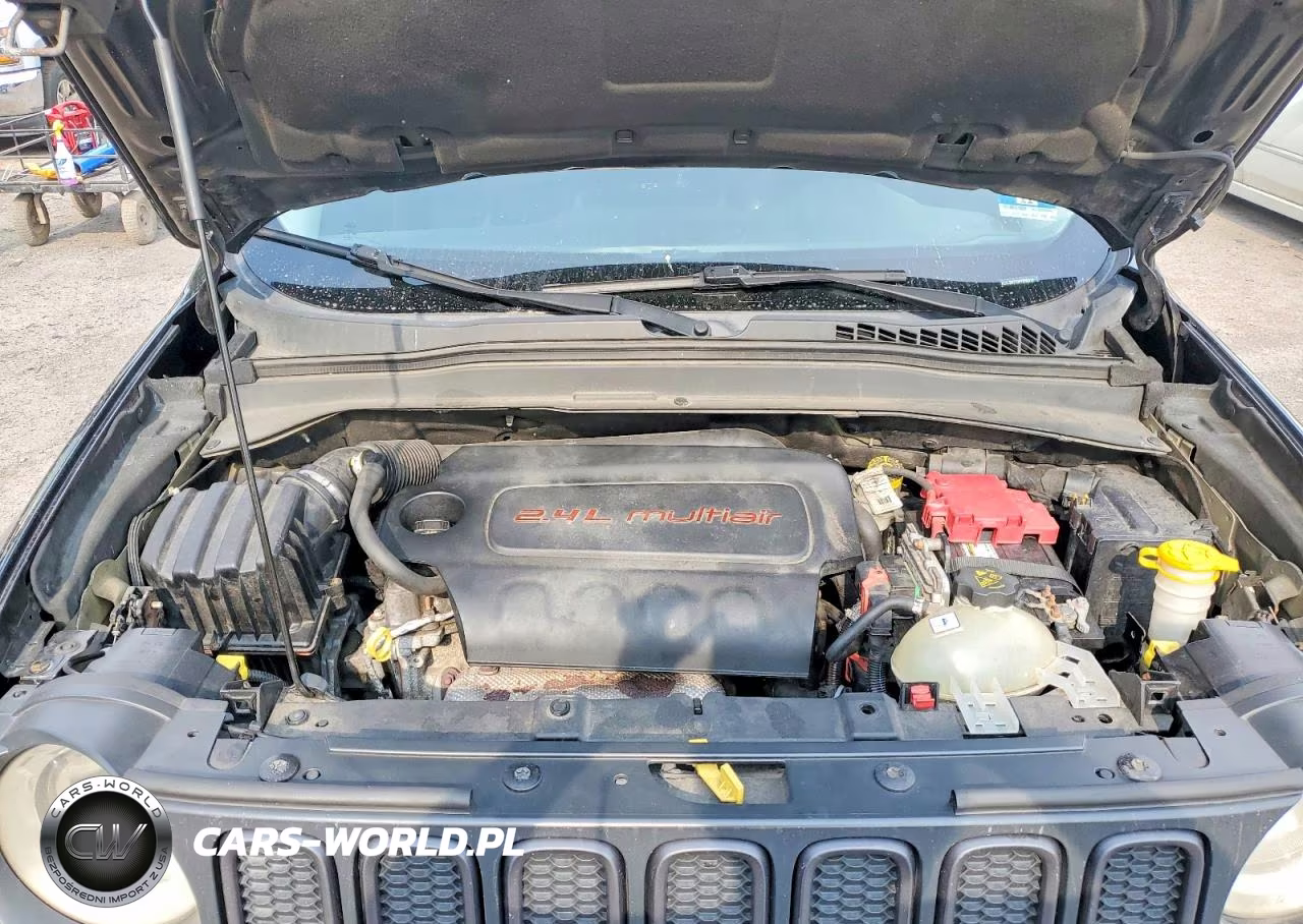 2015 Jeep Renegade Trailhawk VIN:ZACCJBCT0FPB62010 - 11