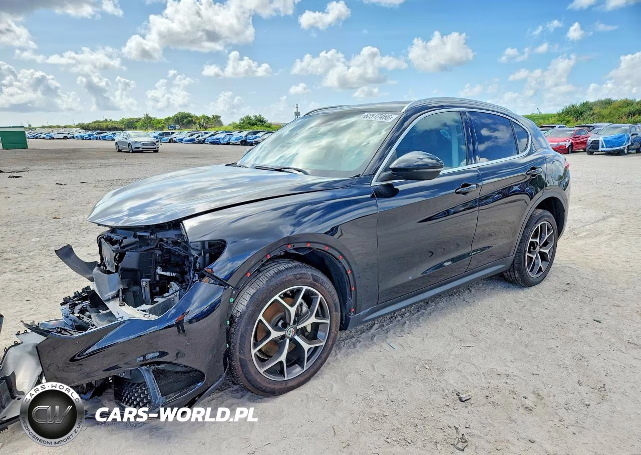 2018 Alfa Romeo Stelvio Ti