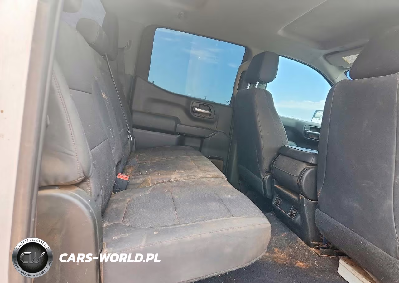 2020 Chevrolet Silverado K1500 Custom VIN:1GCPYBEK1LZ130611 - 10