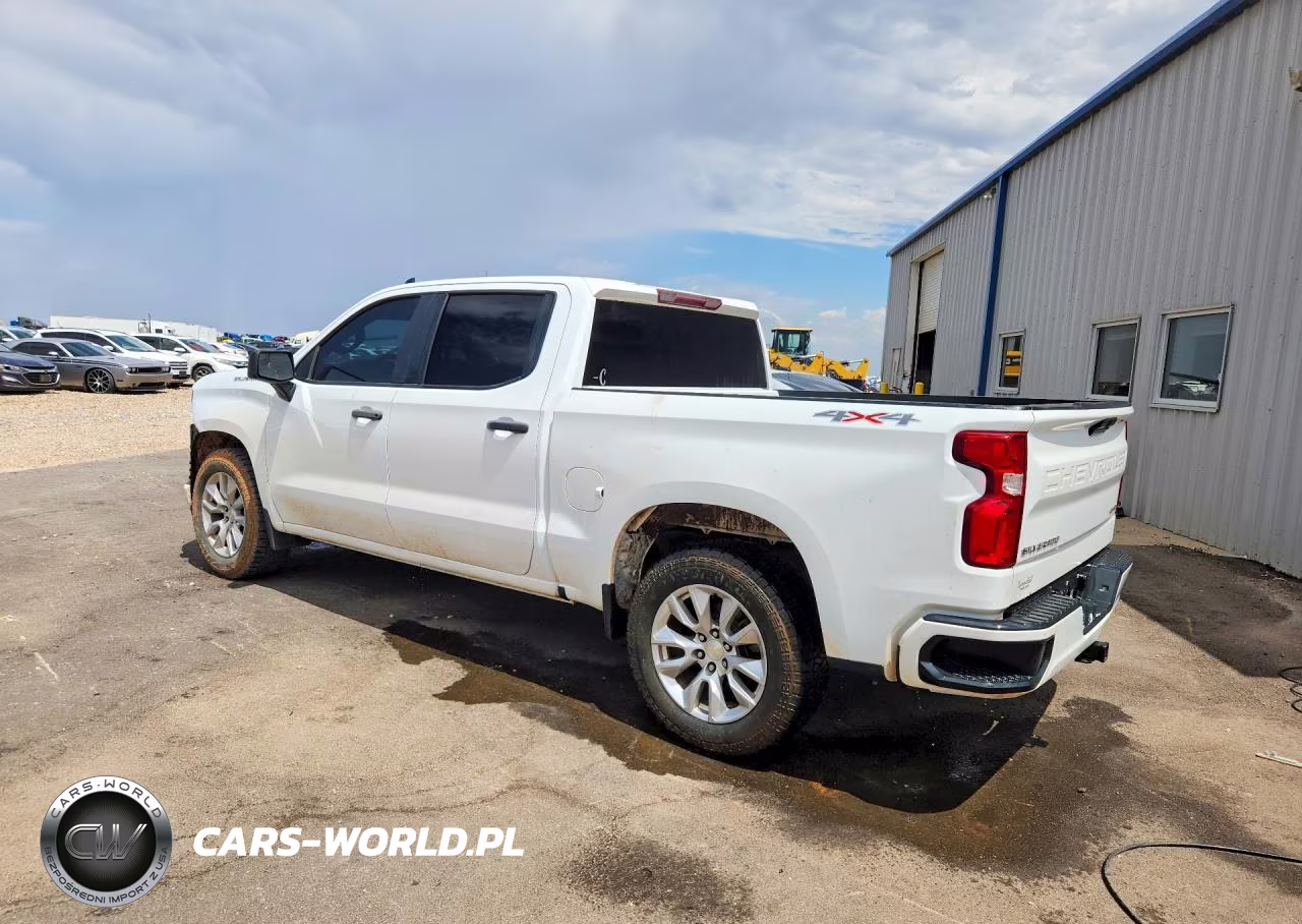 2020 Chevrolet Silverado K1500 Custom VIN:1GCPYBEK1LZ130611 - 2