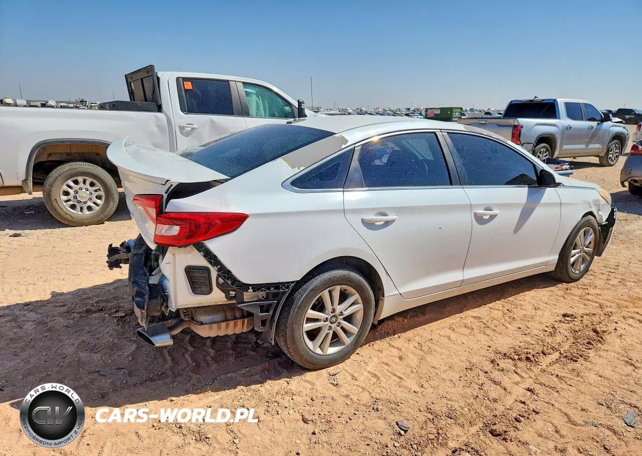 2016 Hyundai Sonata Se VIN:5NPE24AF8GH279107 - 3