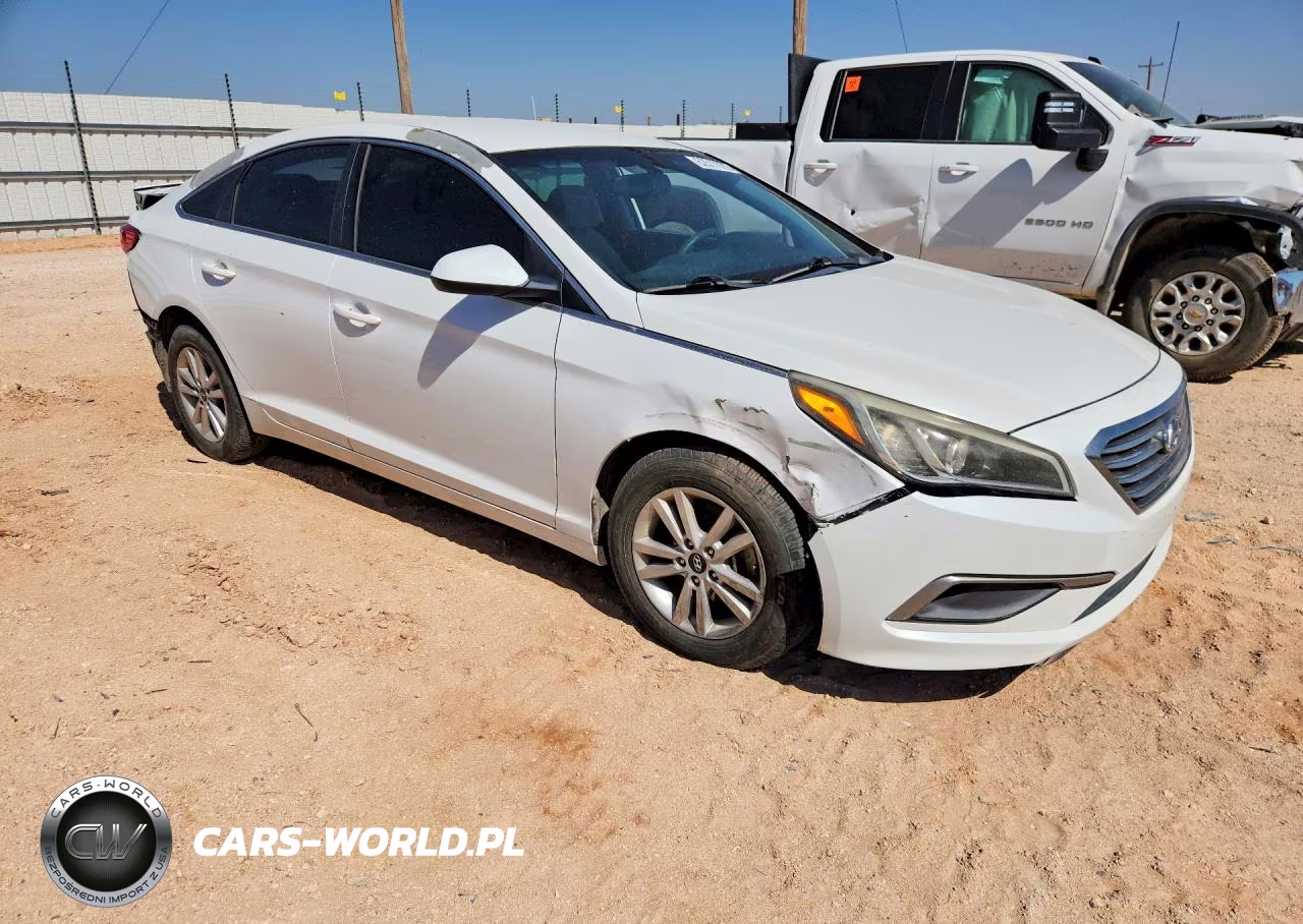 2016 Hyundai Sonata Se VIN:5NPE24AF8GH279107 - 4