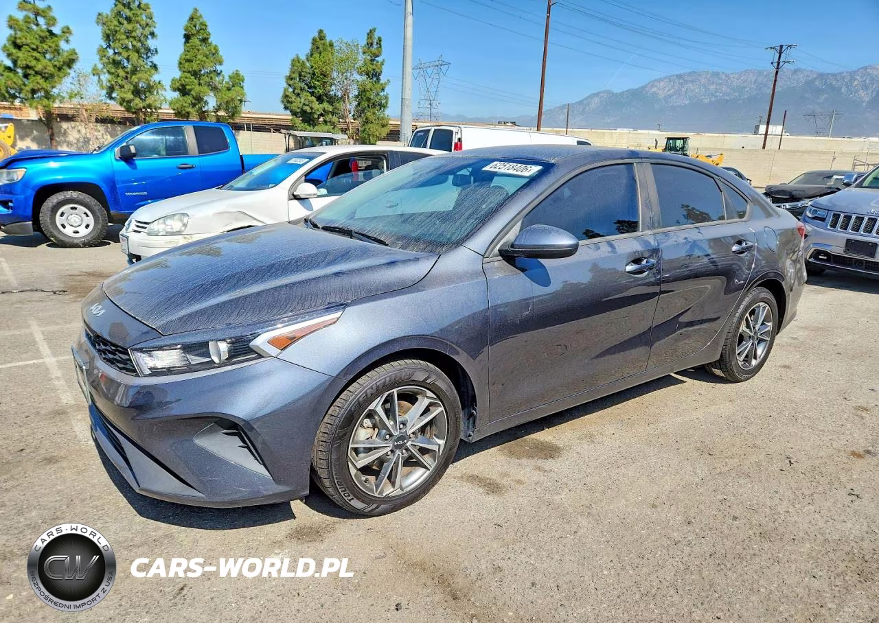 2023 Kia Forte Lxs VIN:3KPF24ADXPE629795 - 1