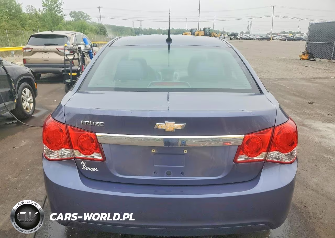 2014 Chevrolet Cruze Ls VIN:1G1PA5SH3E7321260 - 6