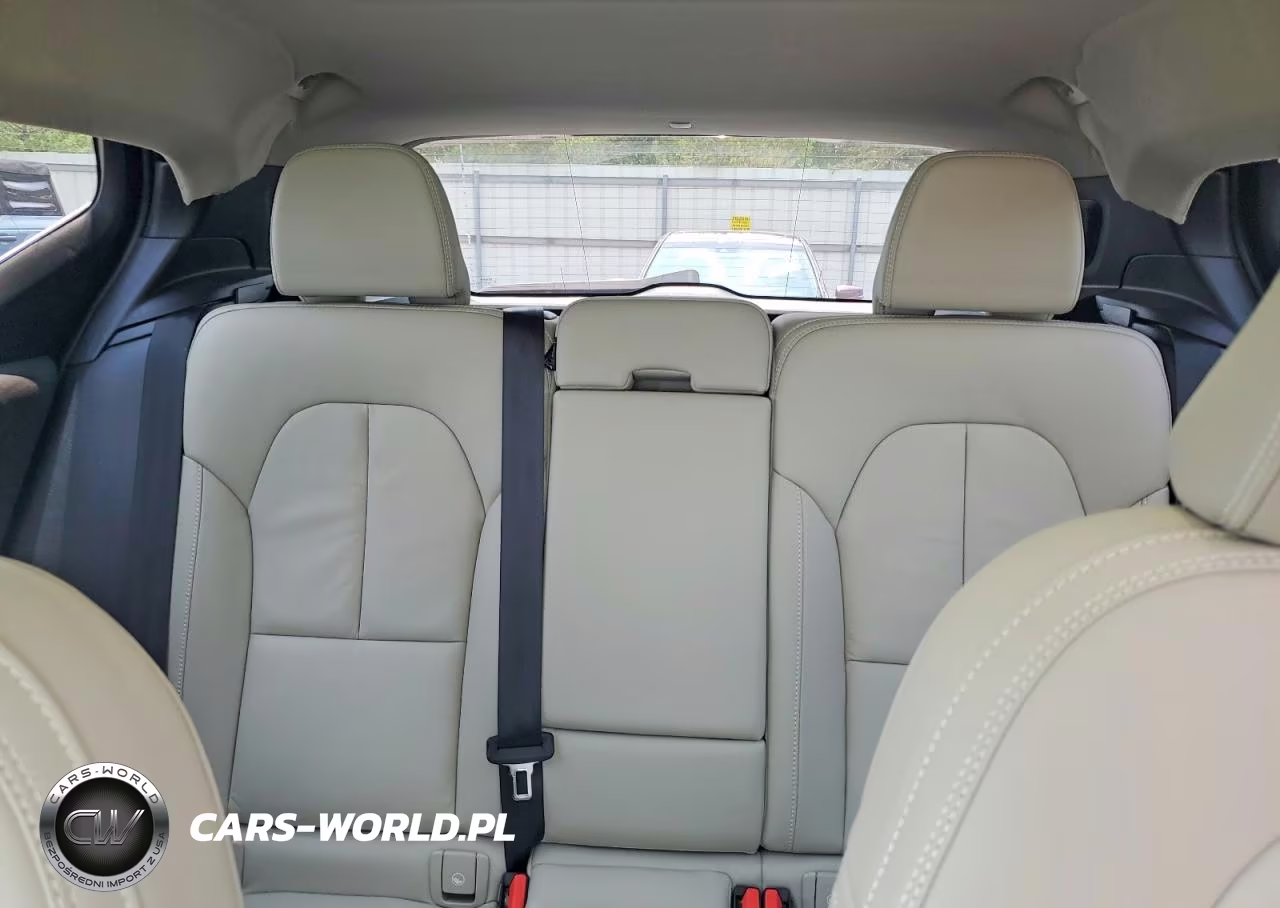 2023 Volvo Xc40 Plus VIN:YV4L12UN5P2993583 - 10