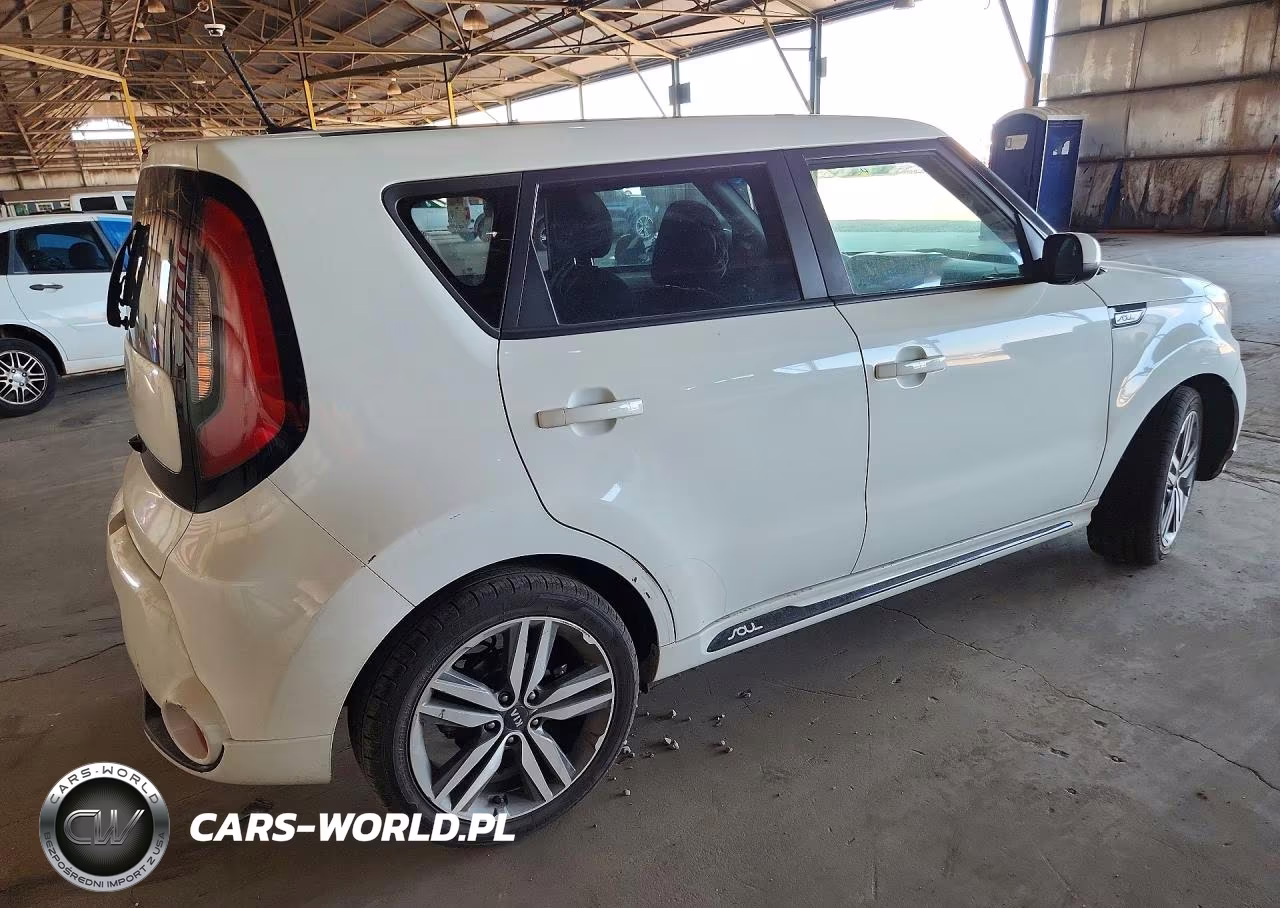 2016 Kia Soul + VIN:KNDJP3A56G7363660 - 3