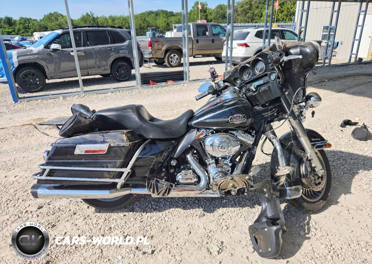 2010 Harley-Davidson Flhtcu
