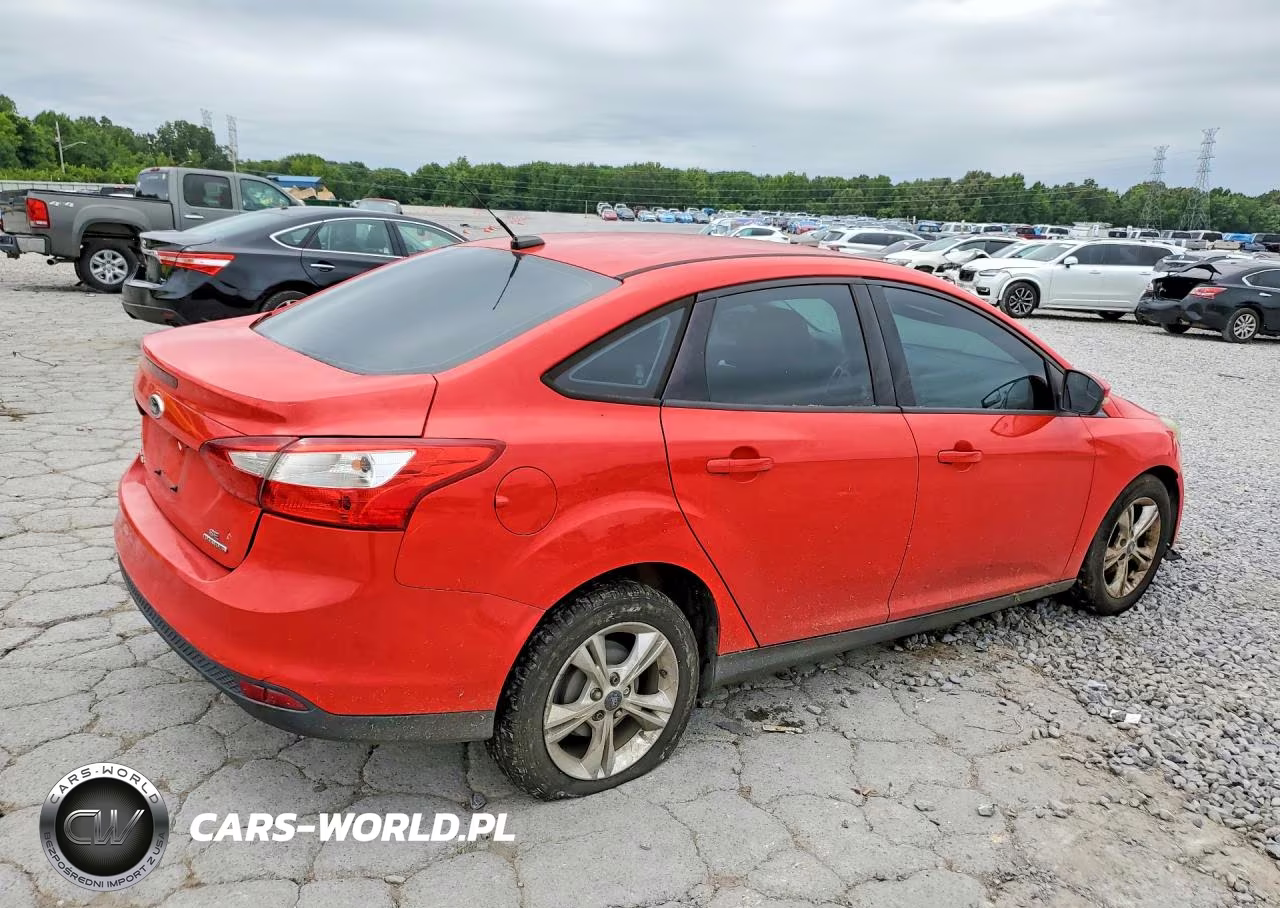 2013 Ford Focus Se VIN:1FADP3F28DL177204 - 3