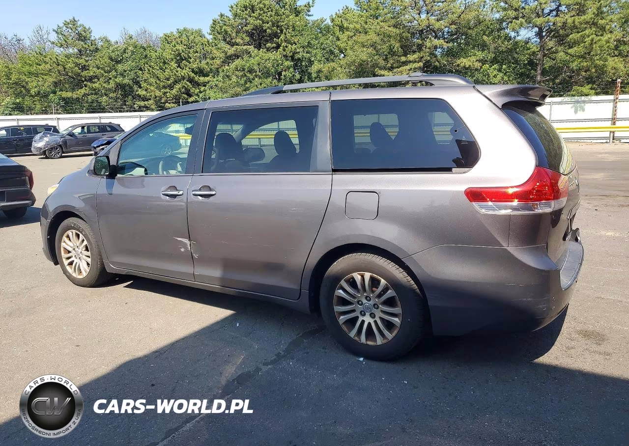 2014 Toyota Sienna Xle 8-Passenger VIN:5TDYK3DC7ES472199 - 2