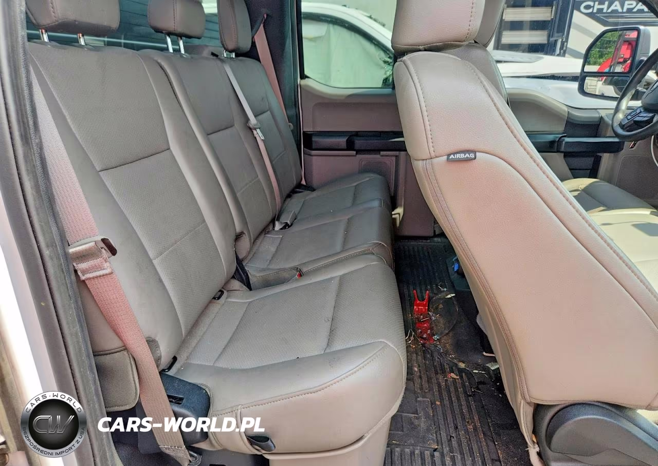 2019 Ford F350 Super Duty VIN:1FD8X3BTXKEG47708 - 10