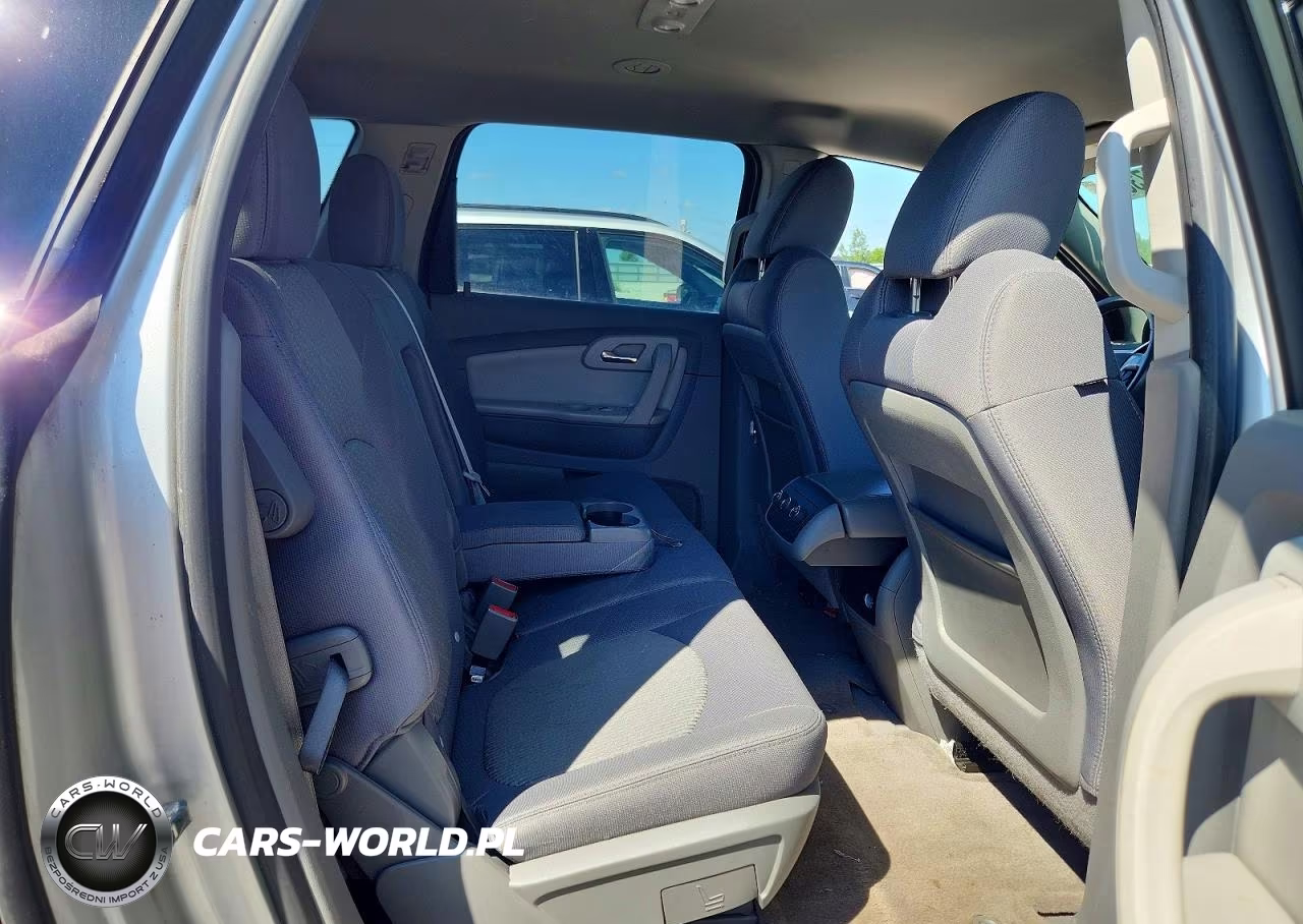 2011 Chevrolet Traverse Lt VIN:1GNKVGED8BJ352066 - 10