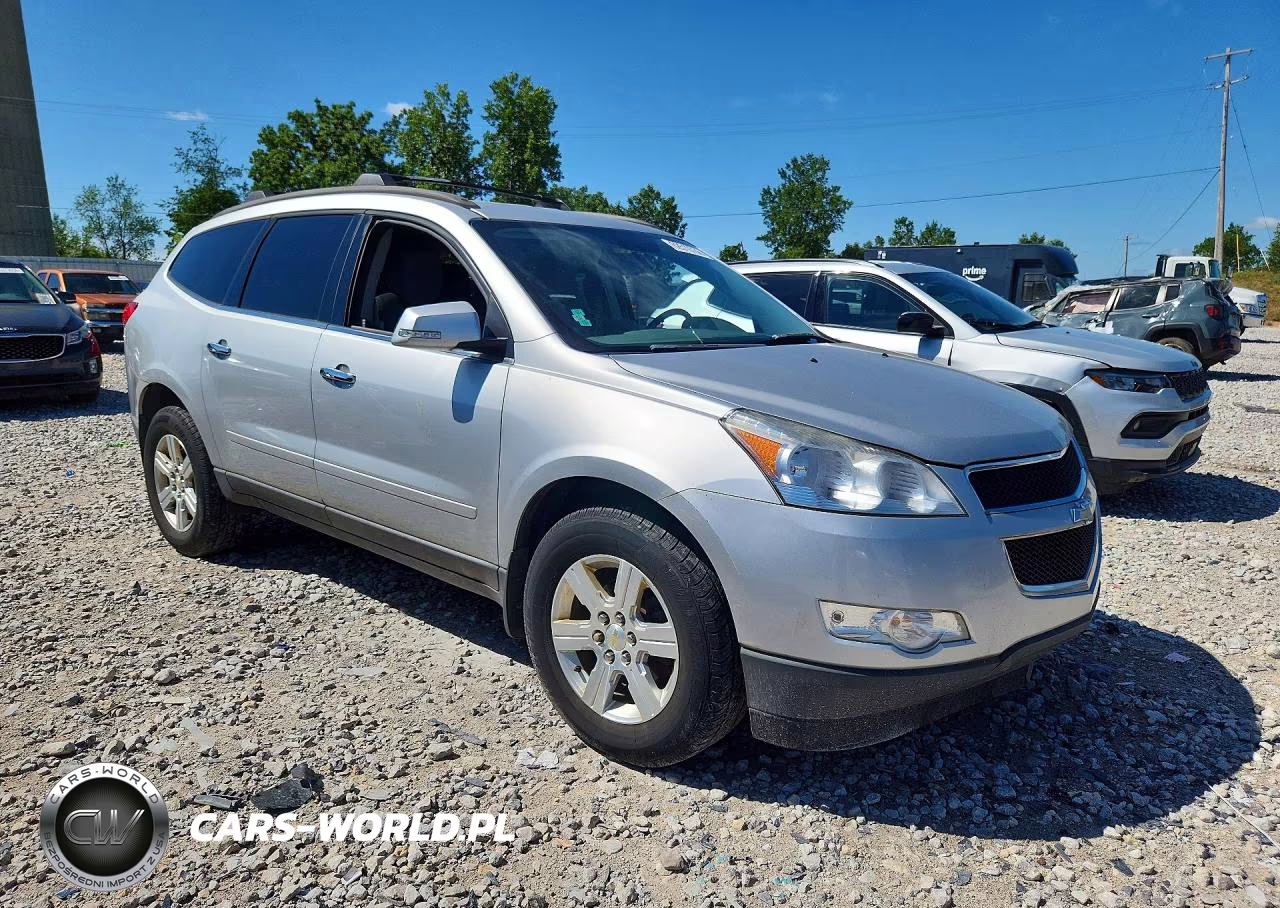 2011 Chevrolet Traverse Lt VIN:1GNKVGED8BJ352066 - 4