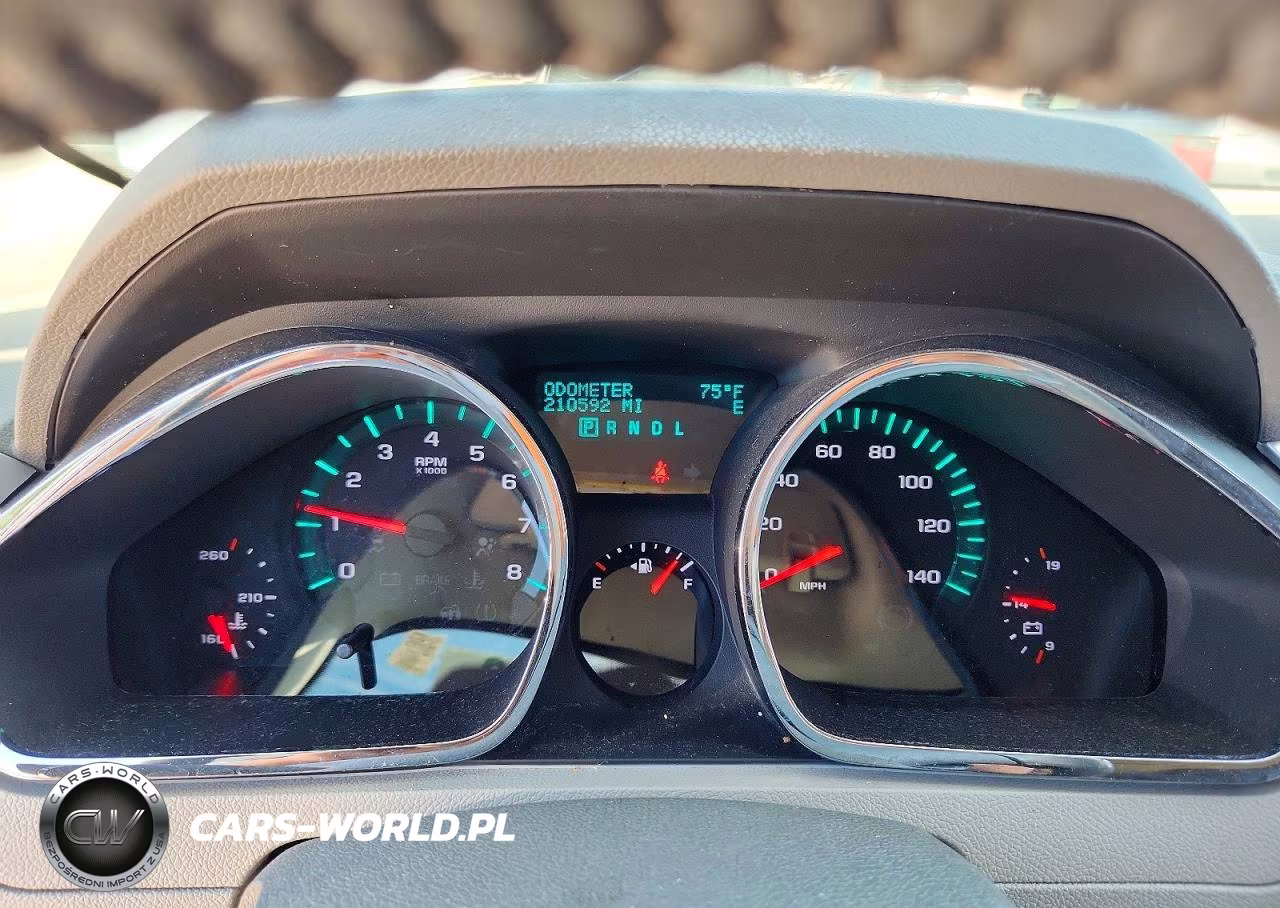 2011 Chevrolet Traverse Lt VIN:1GNKVGED8BJ352066 - 9
