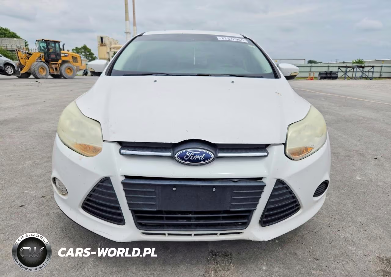 2013 Ford Focus Se VIN:1FADP3K20DL125569 - 5