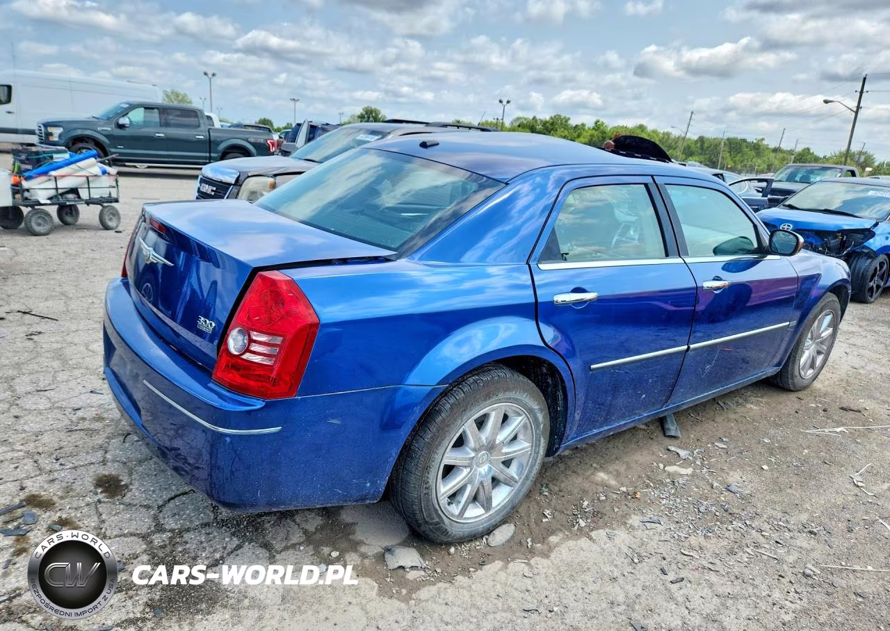 2010 Chrysler 300 Touring VIN:2C3CA5CV4AH106189 - 3