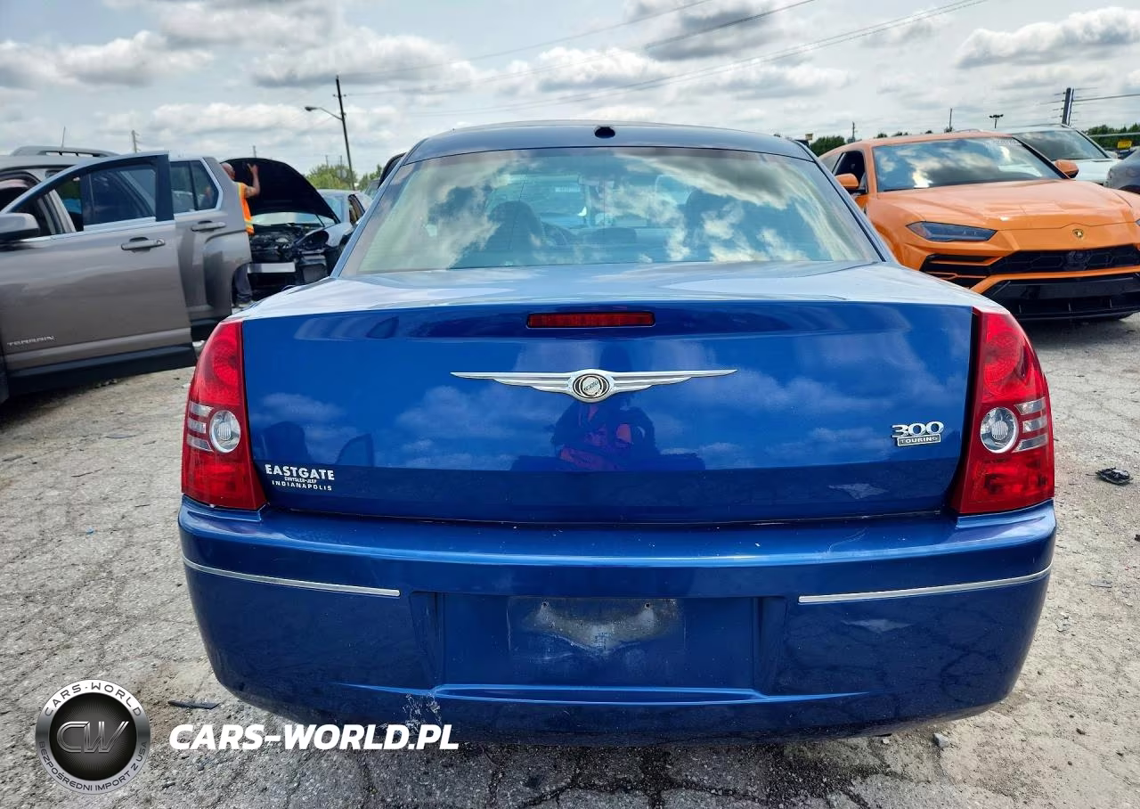 2010 Chrysler 300 Touring VIN:2C3CA5CV4AH106189 - 6