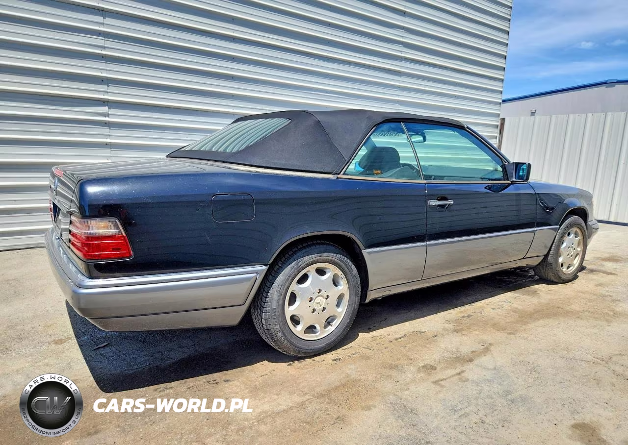 1995 Mercedes-Benz E 320 VIN:WDBEA66EXSC282317 - 3