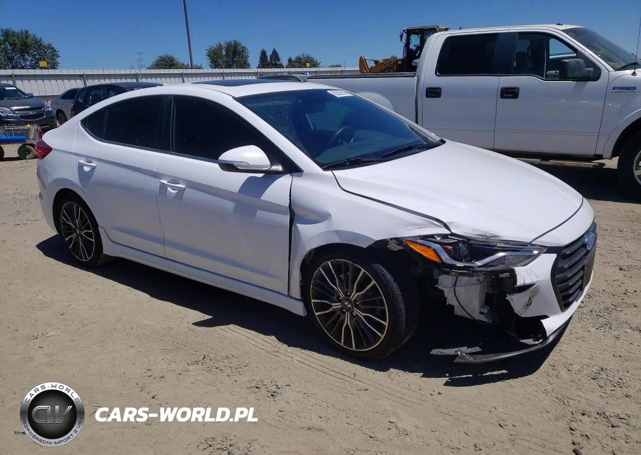 2018 Hyundai Elantra Sport VIN:KMHD04LB9JU599346 - 4