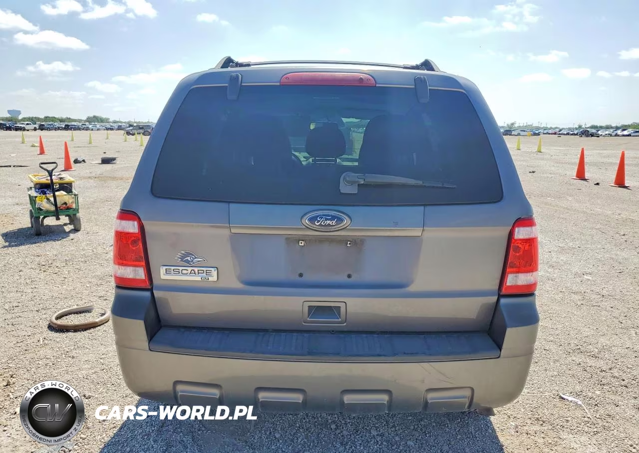2010 Ford Escape Xlt VIN:1FMCU0D72AKD39577 - 6