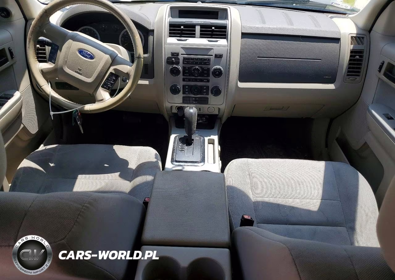 2010 Ford Escape Xlt VIN:1FMCU0D72AKD39577 - 8