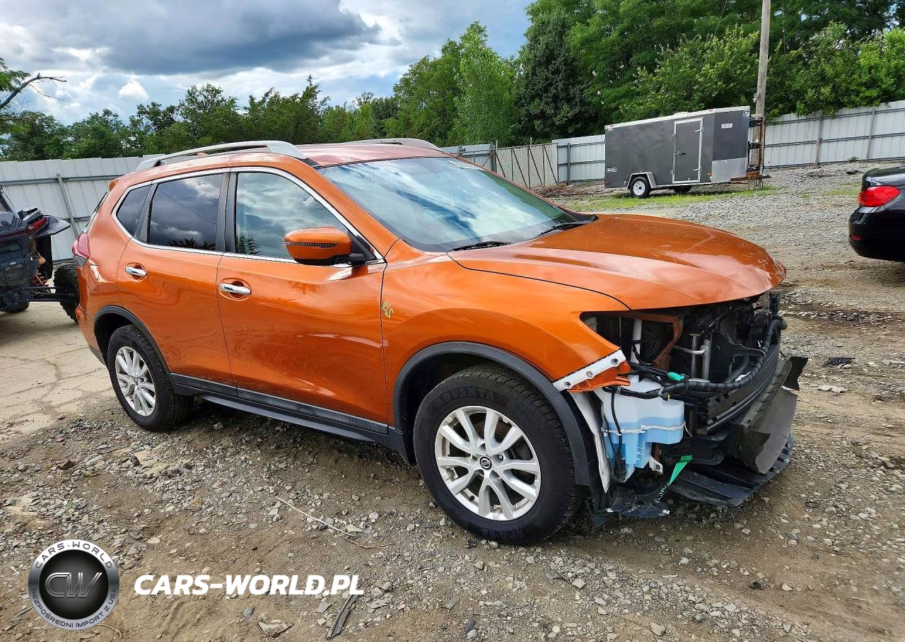 2018 Nissan Rogue Sv VIN:5N1AT2MV8JC820500 - 4