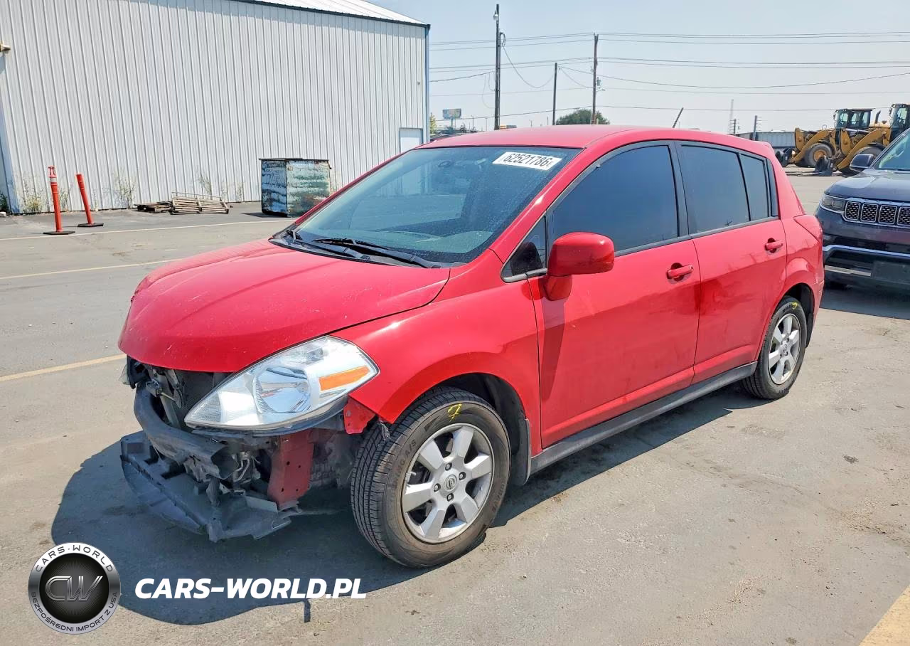 2012 Nissan Versa 1.8 S – zdjęcie 1 z 13