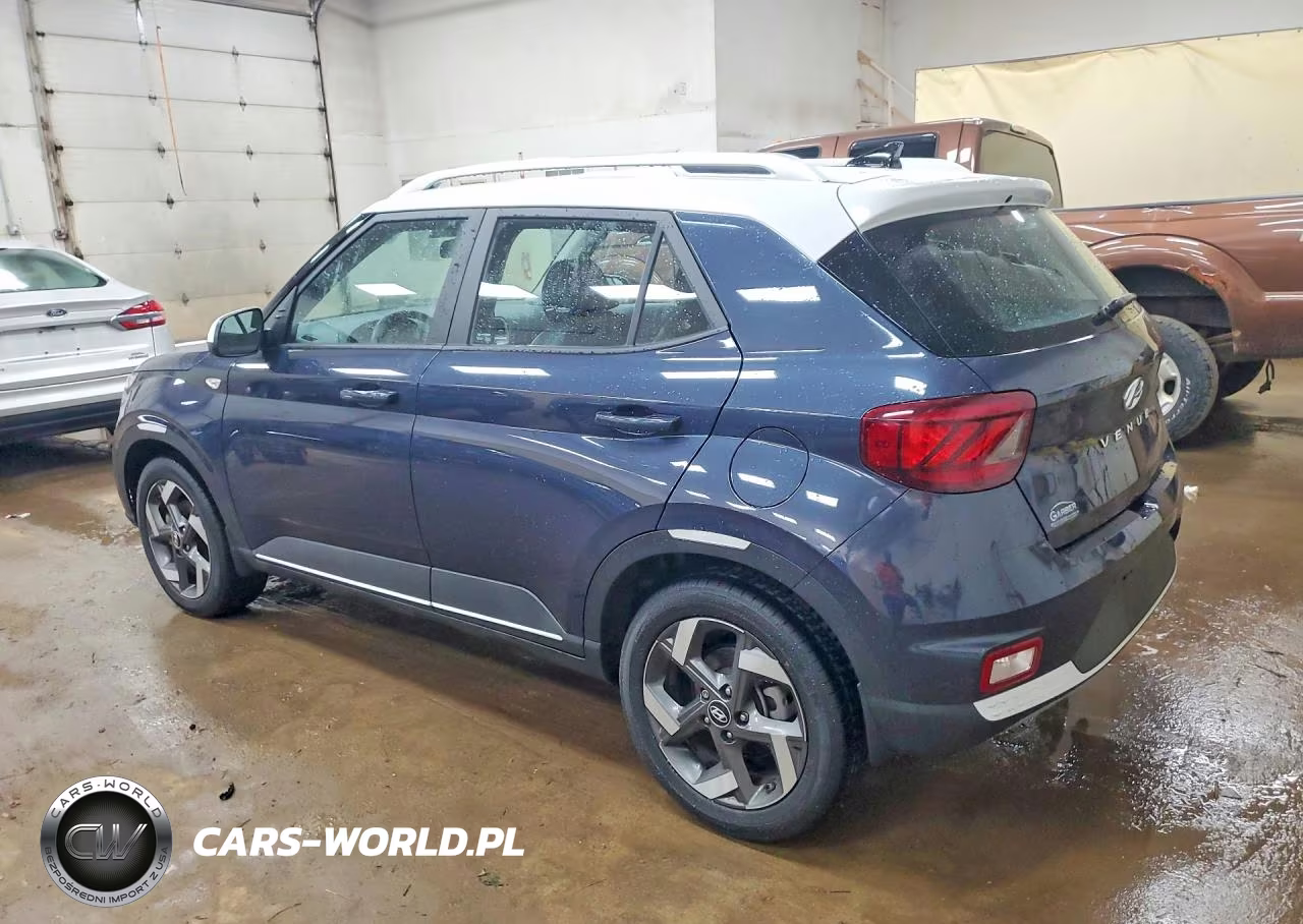 2021 Hyundai Venue Denim VIN:KMHRC8A36MU104704 - 2