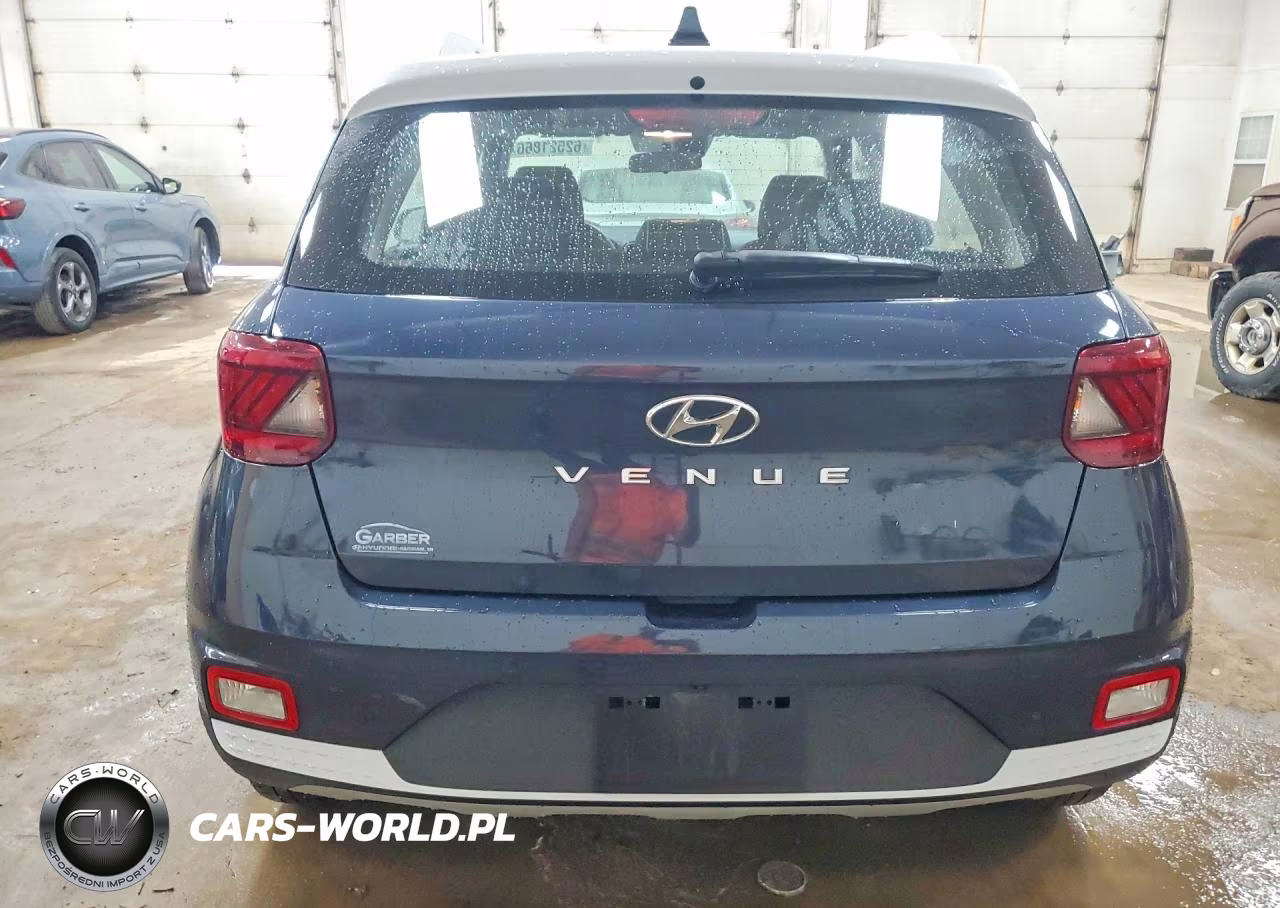 2021 Hyundai Venue Denim VIN:KMHRC8A36MU104704 - 6