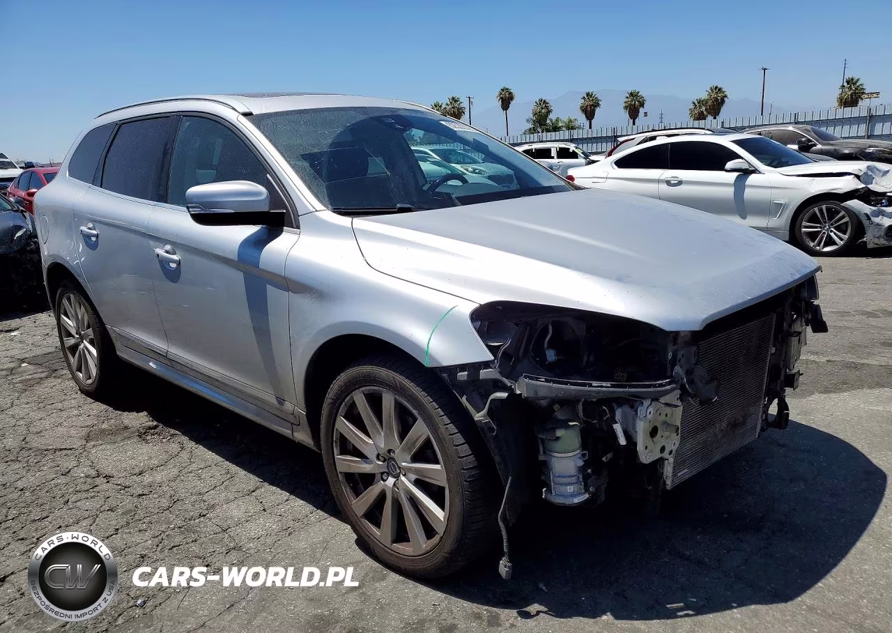 2017 Volvo Xc60 T5 Inscription VIN:YV440MDU0H2215994 - 4