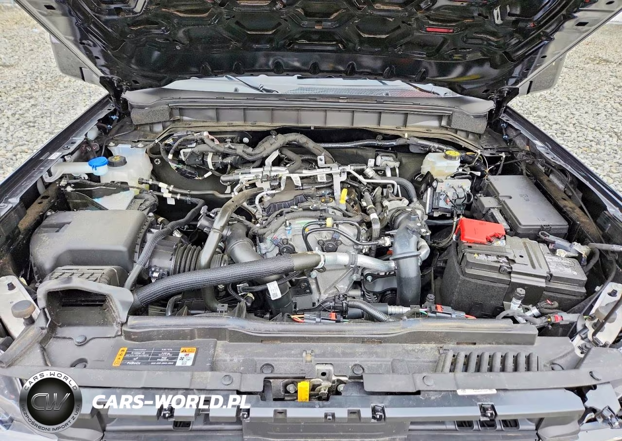 2025 Ford Bronco Outer Banks VIN:1FMDE8BHXSLB58184 - 12