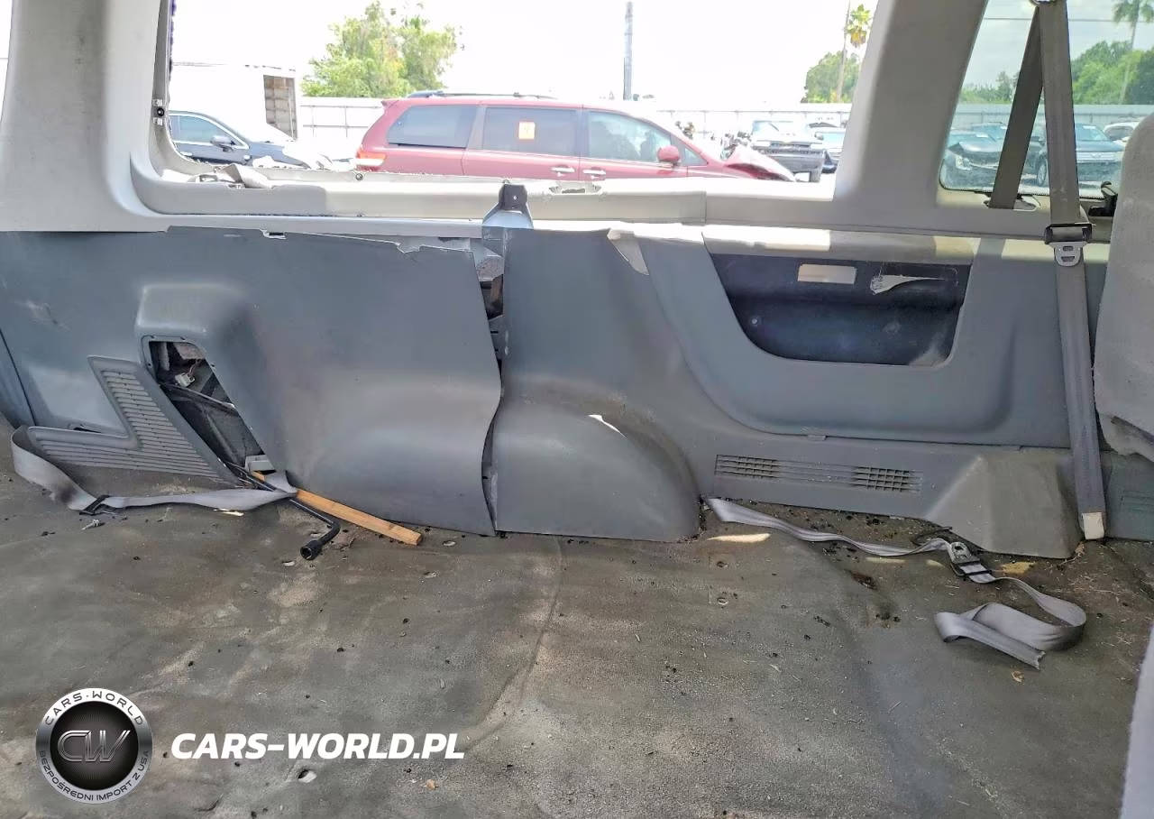 2006 Ford Econoline E350 Super Duty Wagon VIN:1FBSS31L06DA95291 - 10