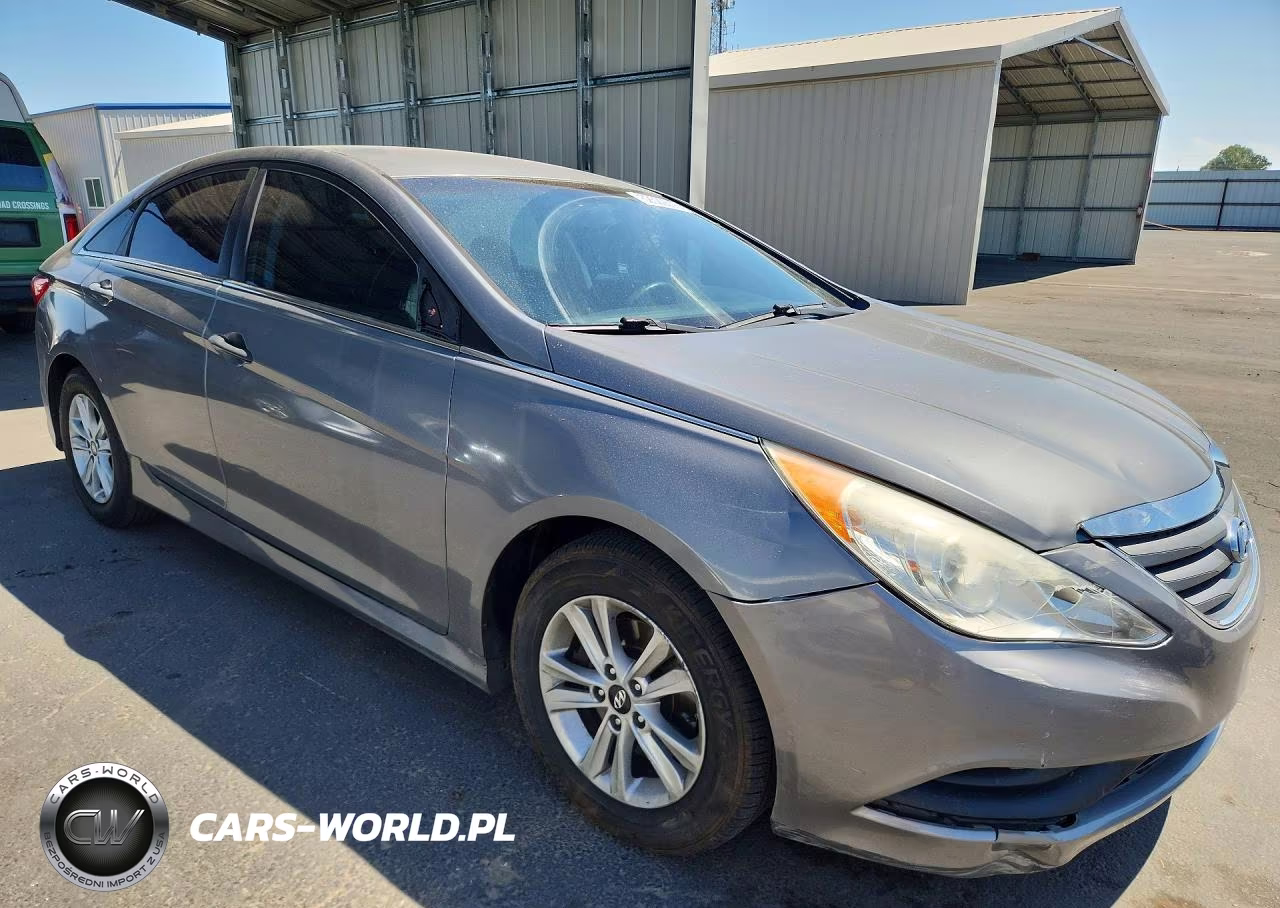 2014 Hyundai Sonata Gls VIN:5NPEB4AC8EH920467 - 4