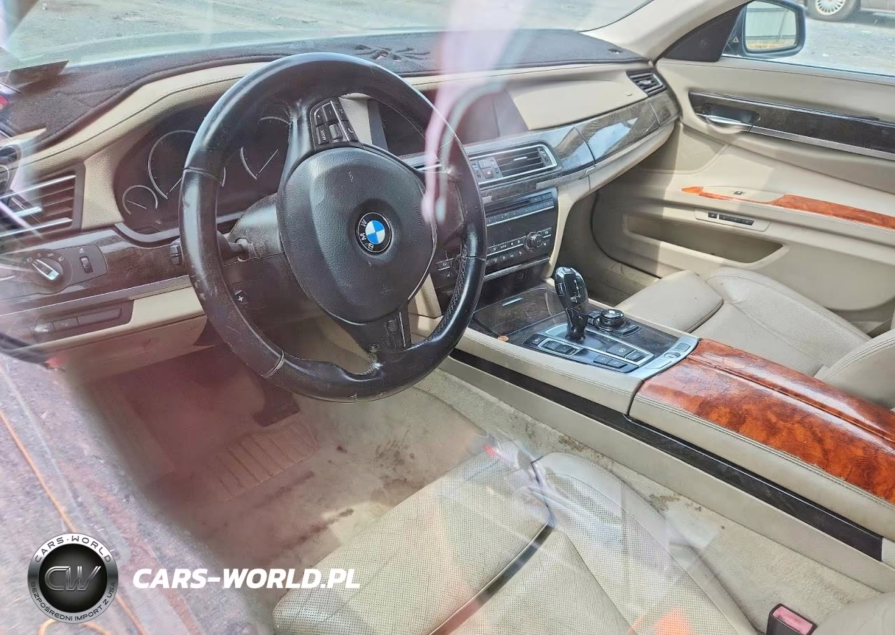 2012 BMW 750 Li VIN:WBAKB8C52CC963782 - 8