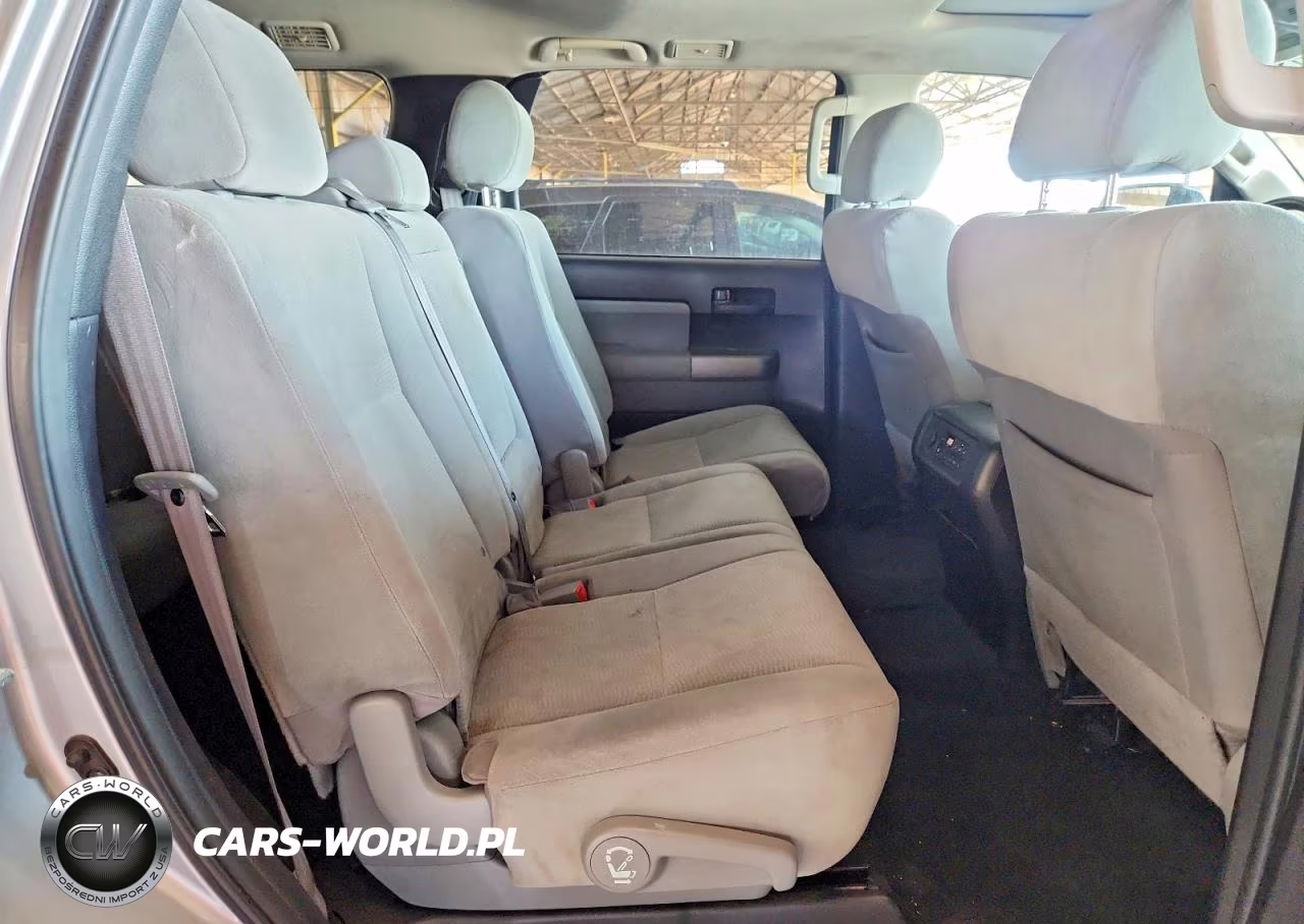 2016 Toyota Sequoia Sr5 VIN:5TDBW5G11GS133019 - 11