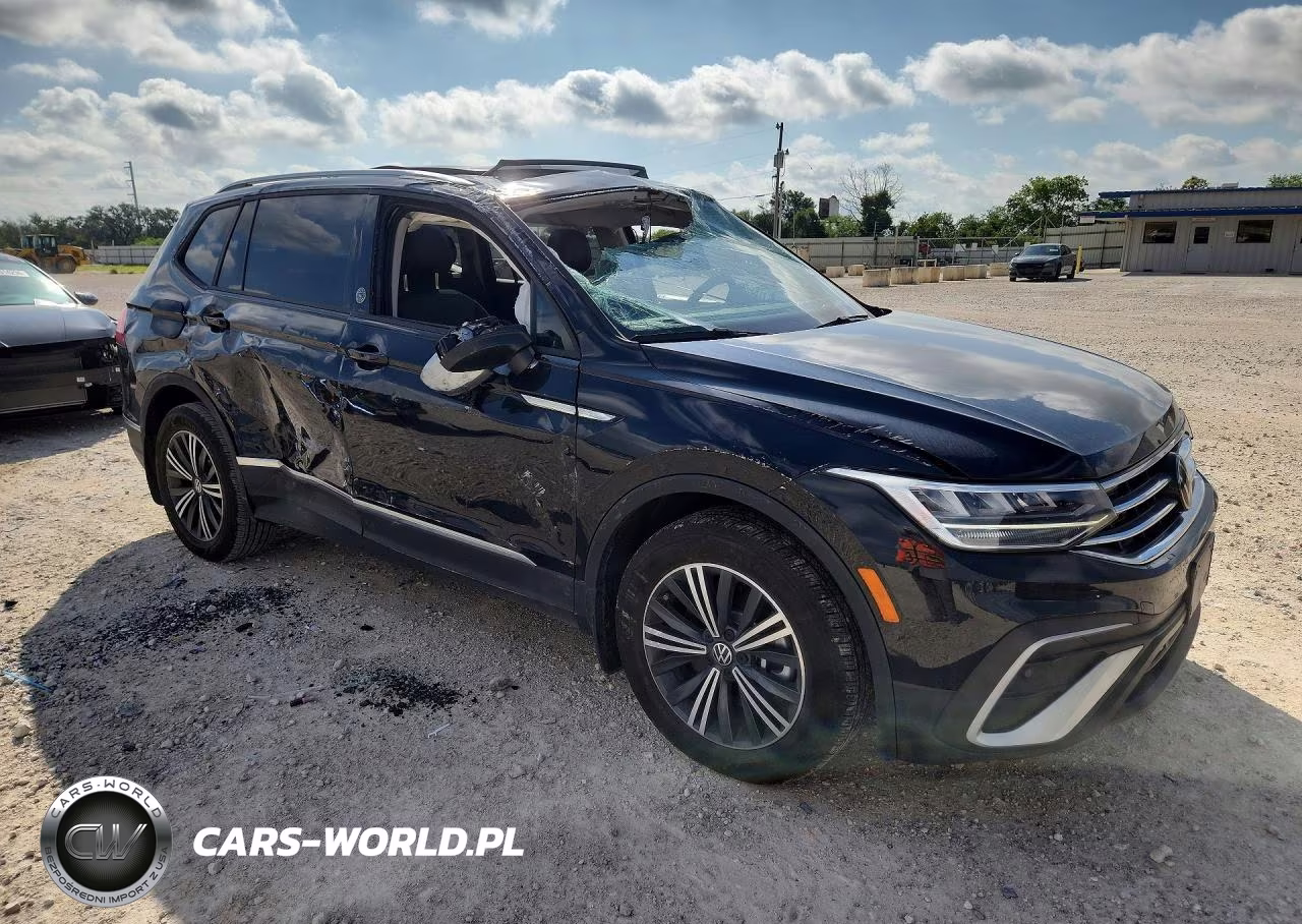 2024 Volkswagen Tiguan Wolfsburg VIN:3VVTB7AX9RM231096 - 4