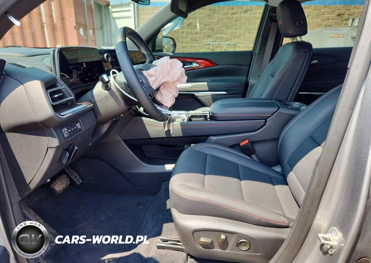 2025 Chevrolet Traverse Z71 VIN:1GNEVJRS5SJ142091 - 7