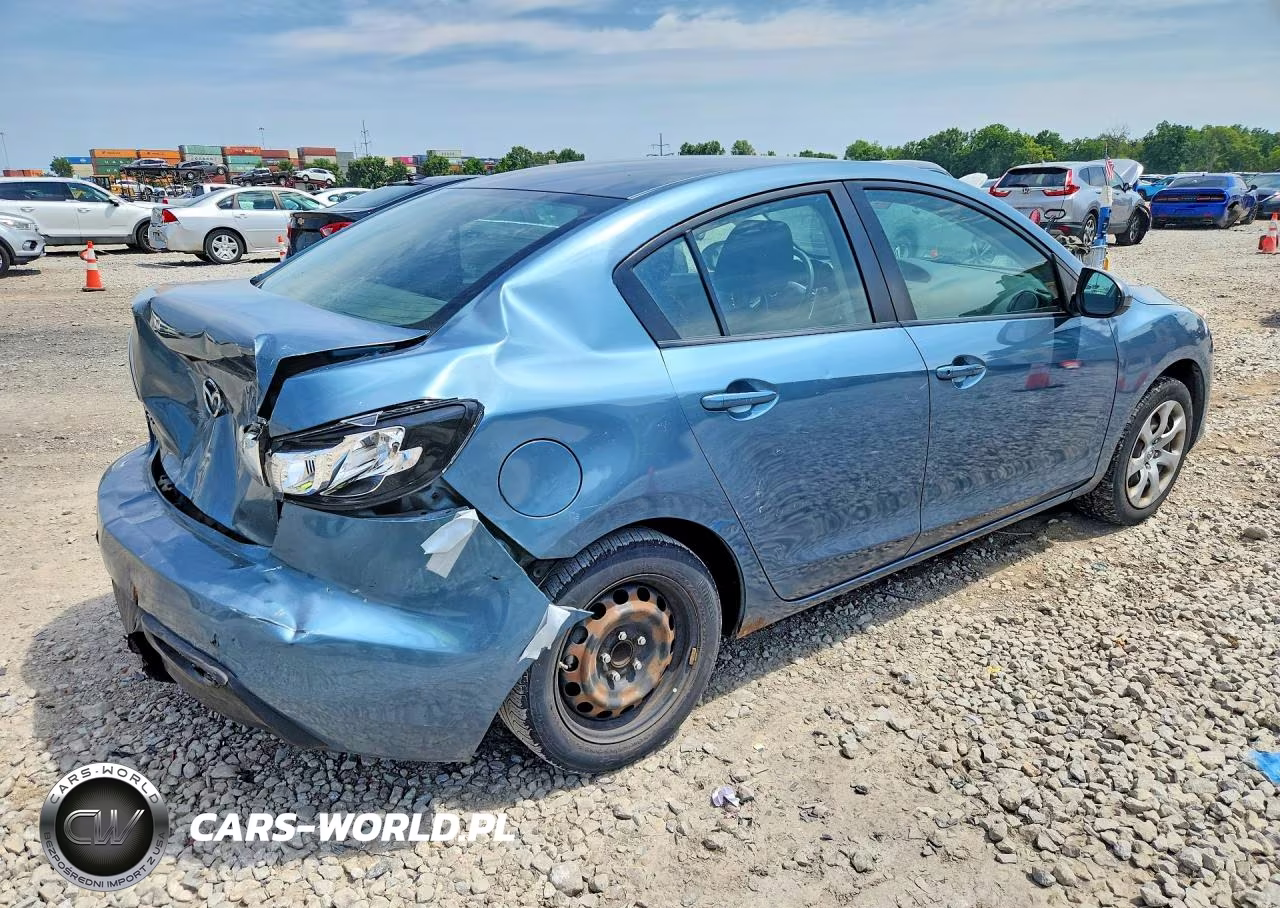 2011 Mazda 3 I VIN:JM1BL1UF0B1386727 - 3
