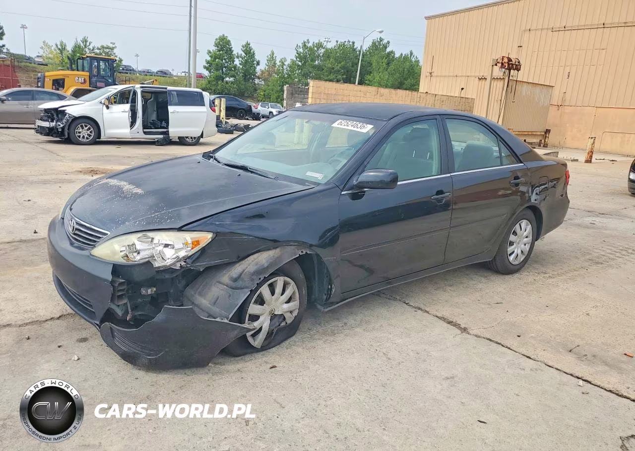 2005 Toyota Camry Le