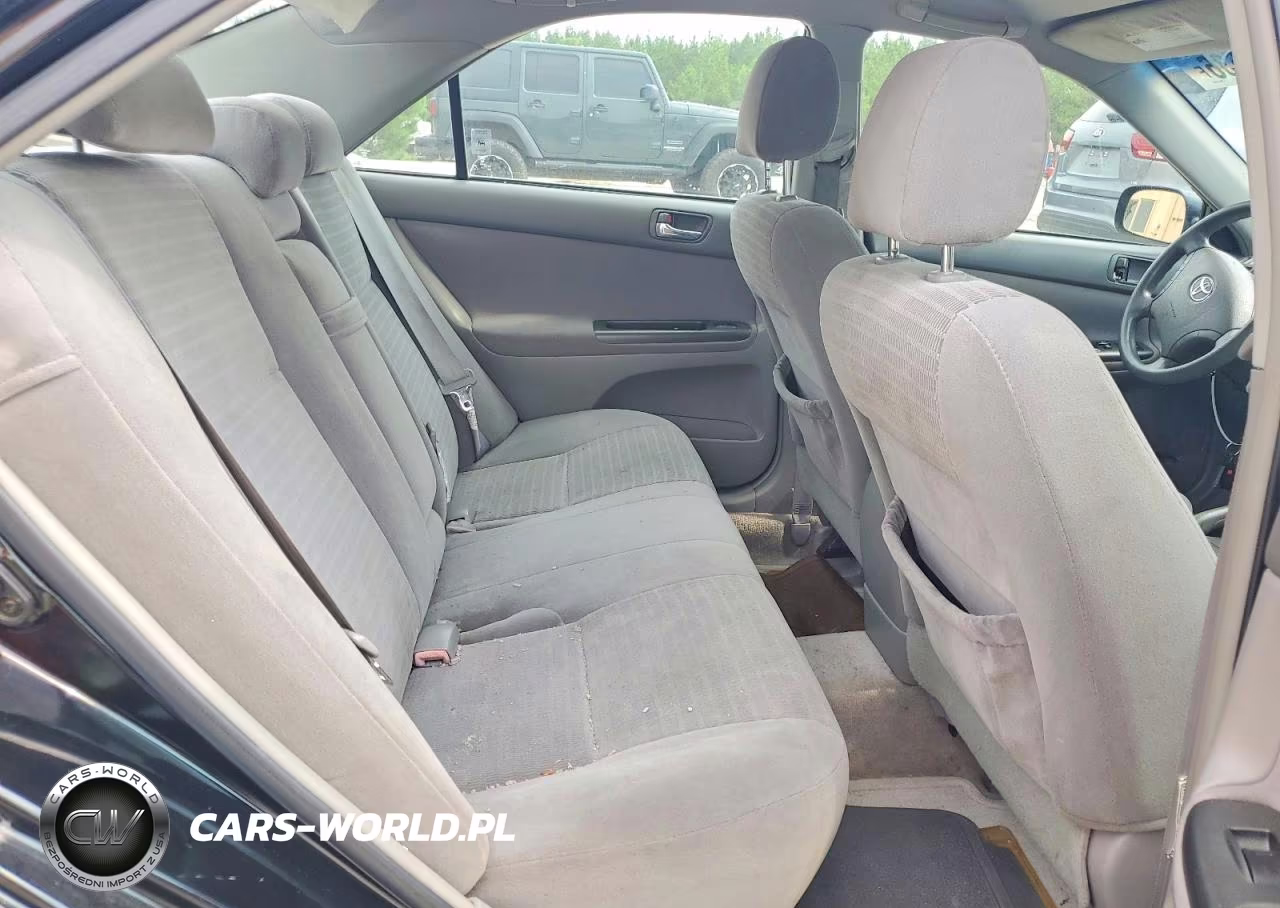 2005 Toyota Camry Le VIN:4T1BE32K85U427822 - 10