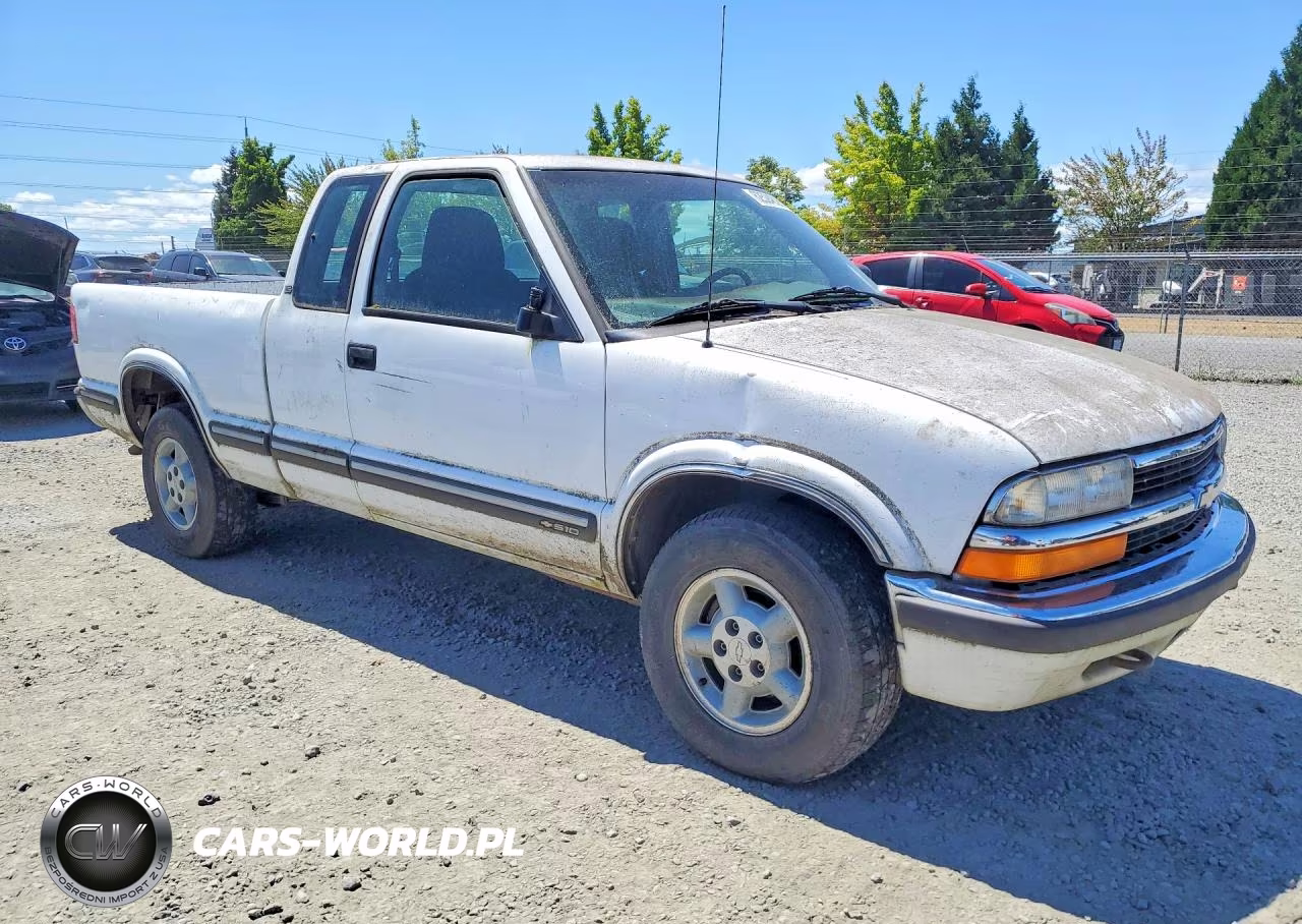 1999 Chevrolet S Truck S10 VIN:1GCDT19XXXK155393 - 4