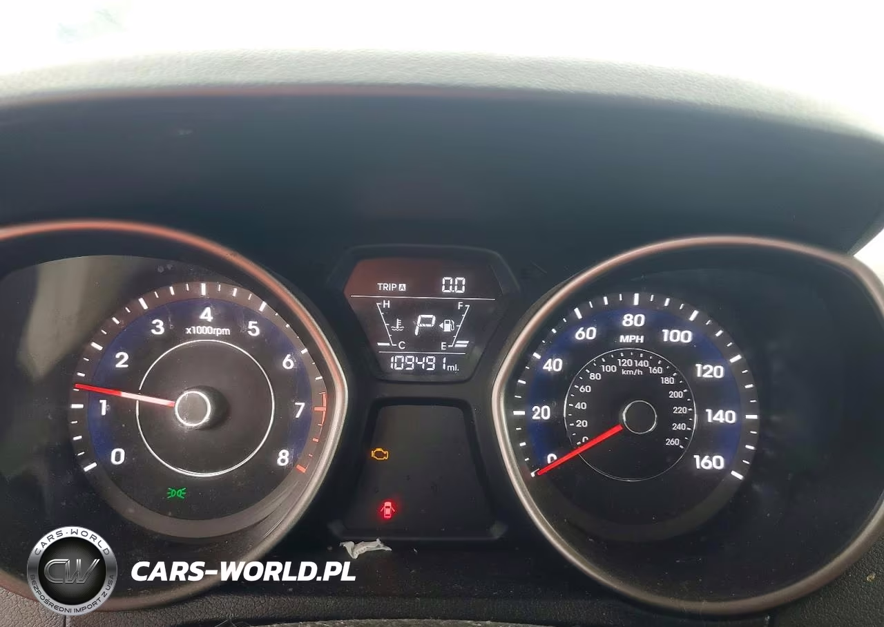 2016 Hyundai Elantra Value Edition VIN:5NPDH4AE8GH729405 - 9