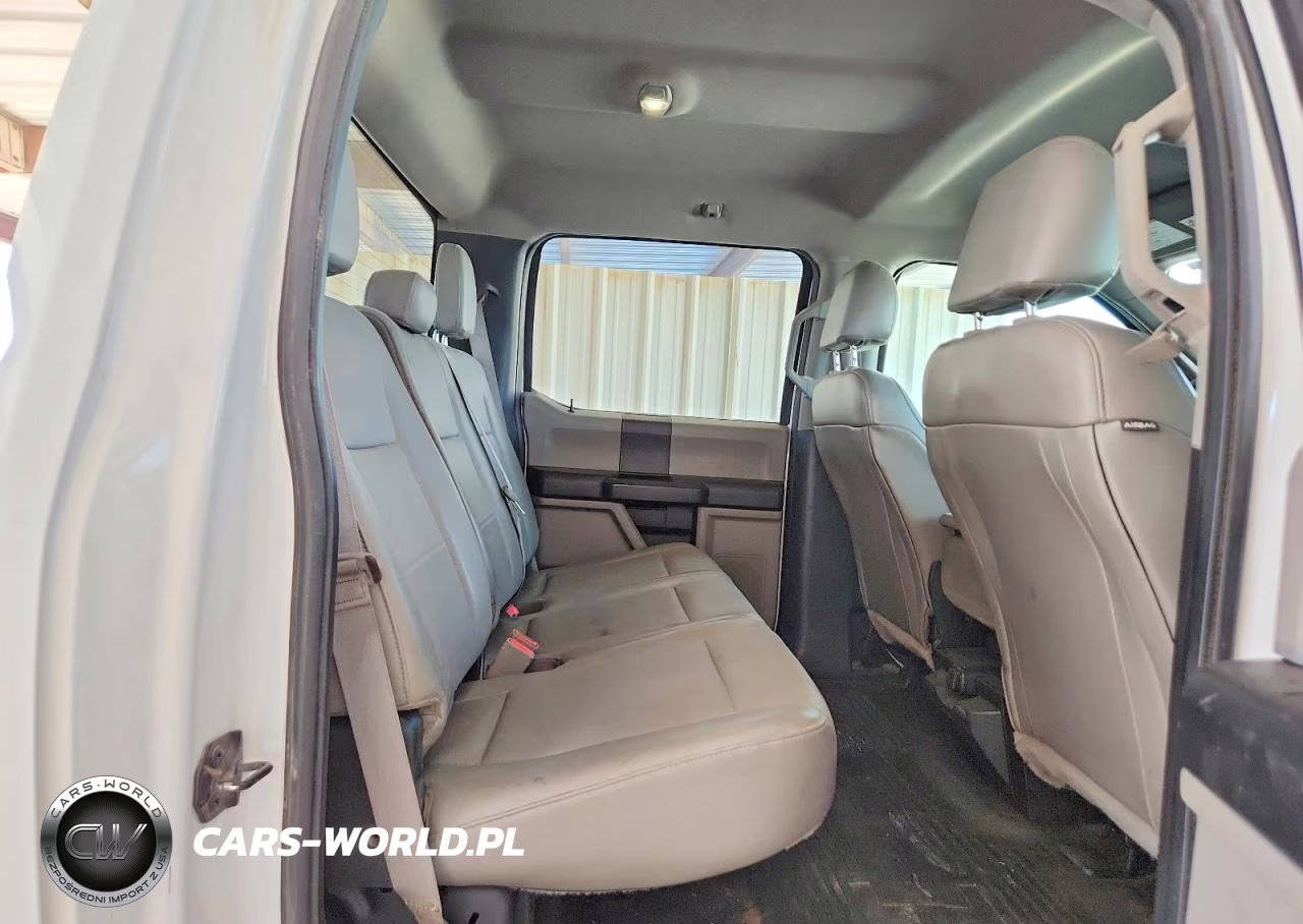 2018 Ford F350 Super Duty VIN:1FT8W3B68JEC18096 - 10