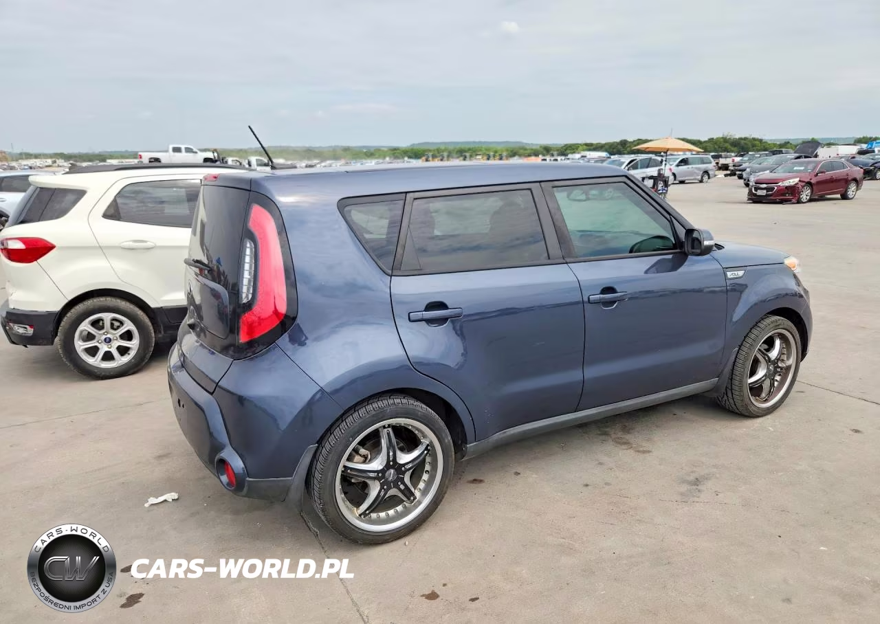 2015 Kia Soul ! VIN:KNDJX3A56F7130358 - 3