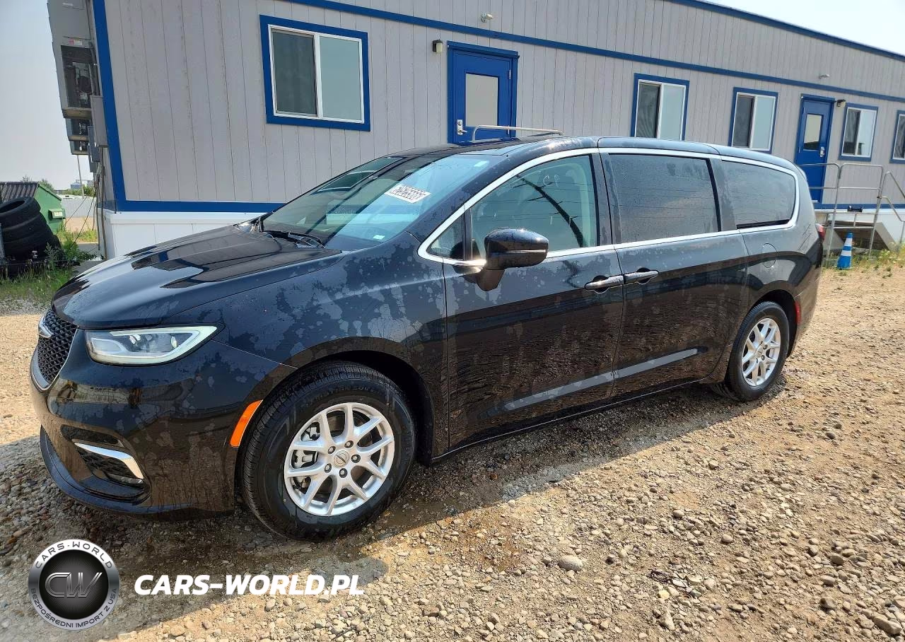 2023 Chrysler Pacifica Touring L – zdjęcie 1 z 13