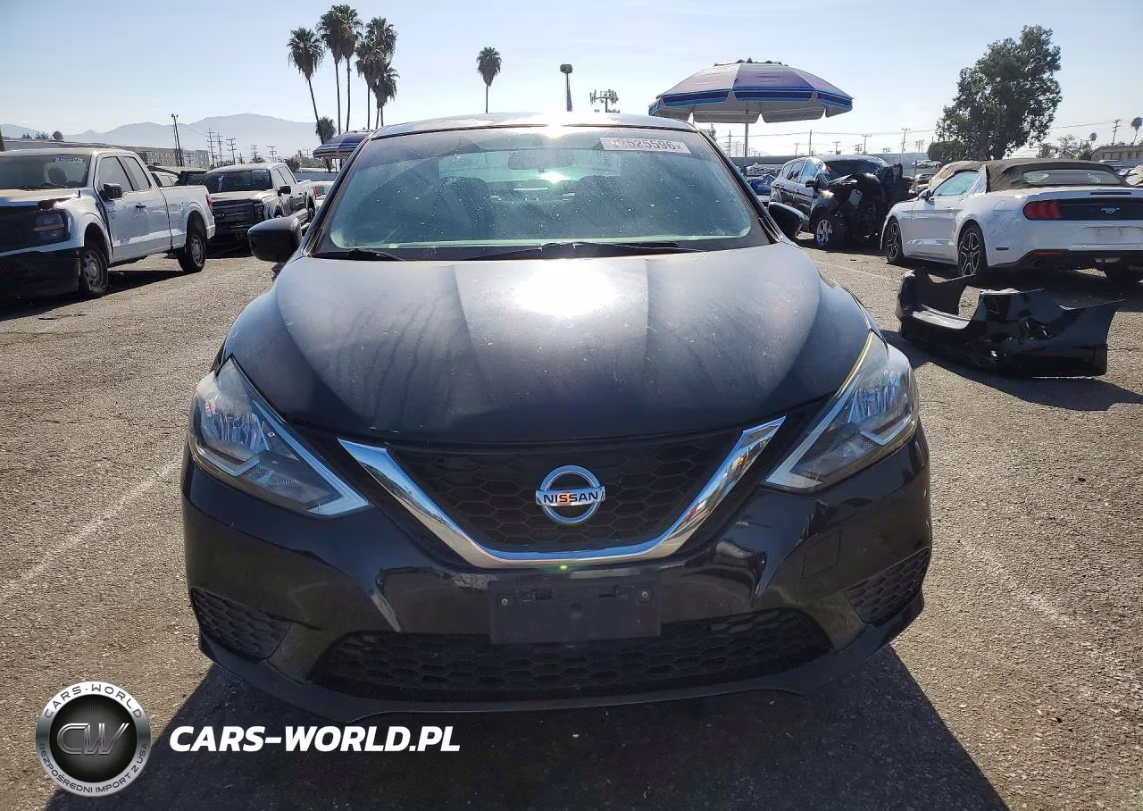 2017 Nissan Sentra S VIN:3N1AB7AP5HY258456 - 5