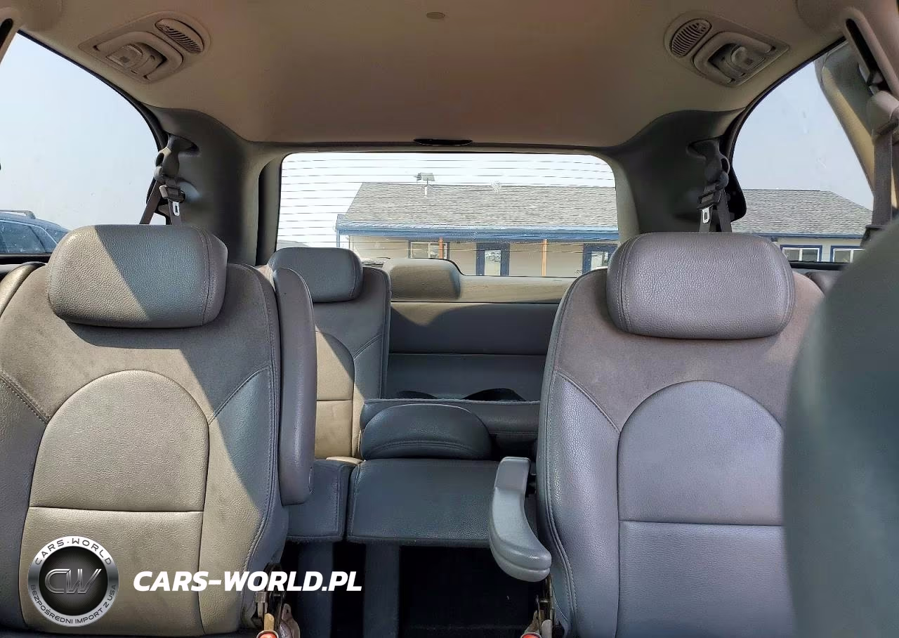 2007 Chrysler Town & Country Limited VIN:2A4GP64L37R124307 - 10