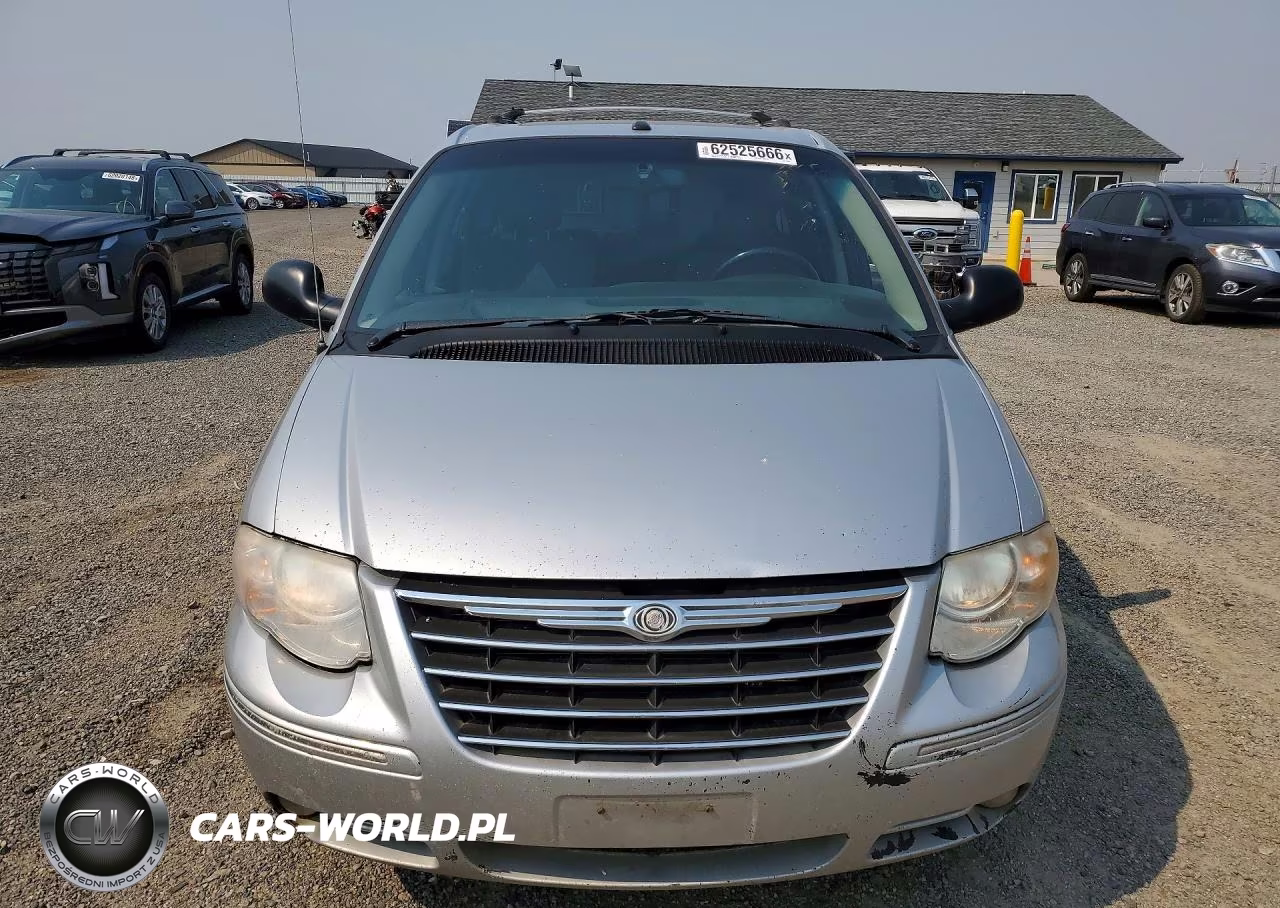 2007 Chrysler Town & Country Limited VIN:2A4GP64L37R124307 - 5